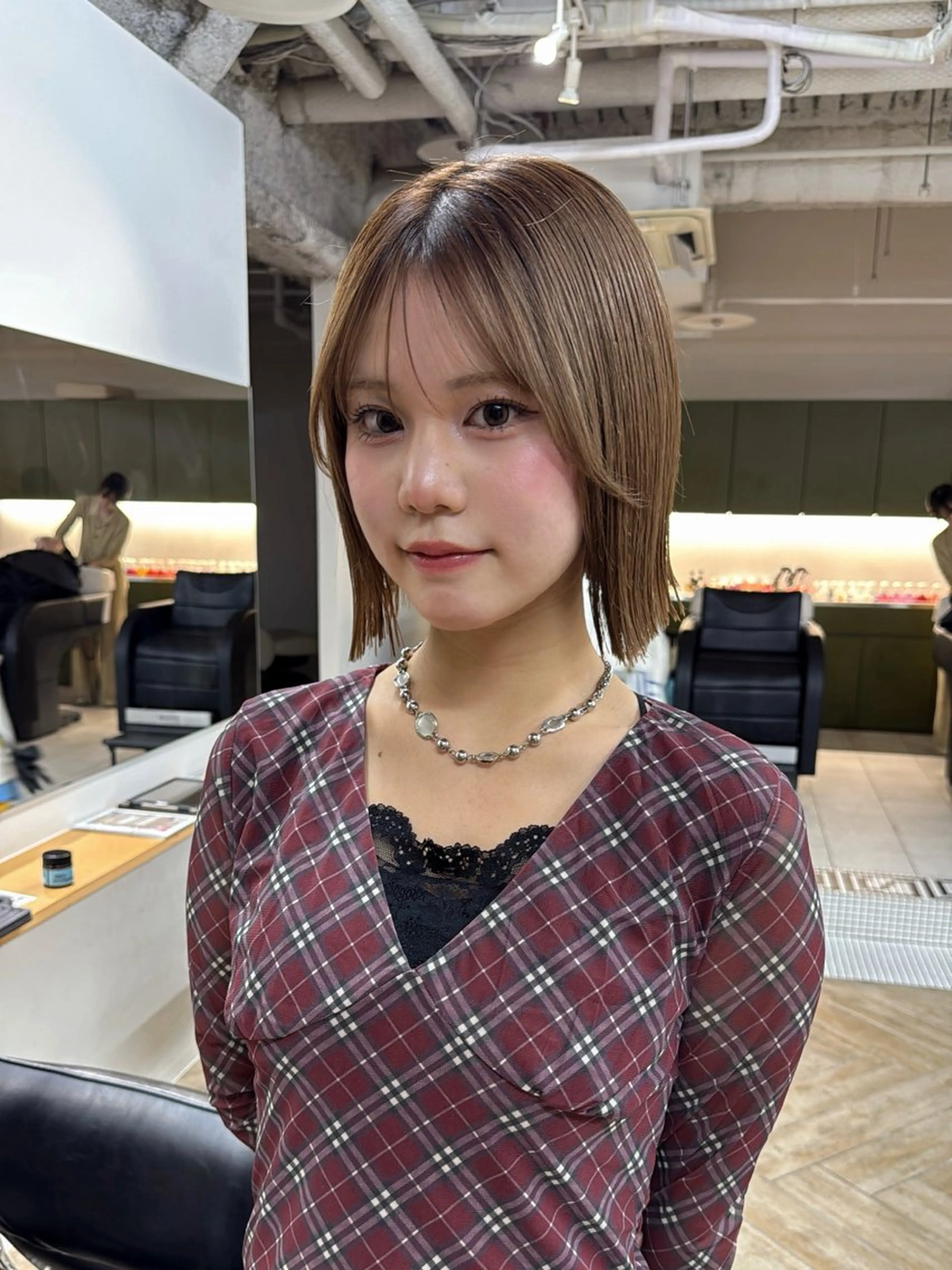 ミディアム カット ヘアカラー トリートメント ダブルカラーベージュ 新潟/万代/髙橋魁真のヘアスタイル