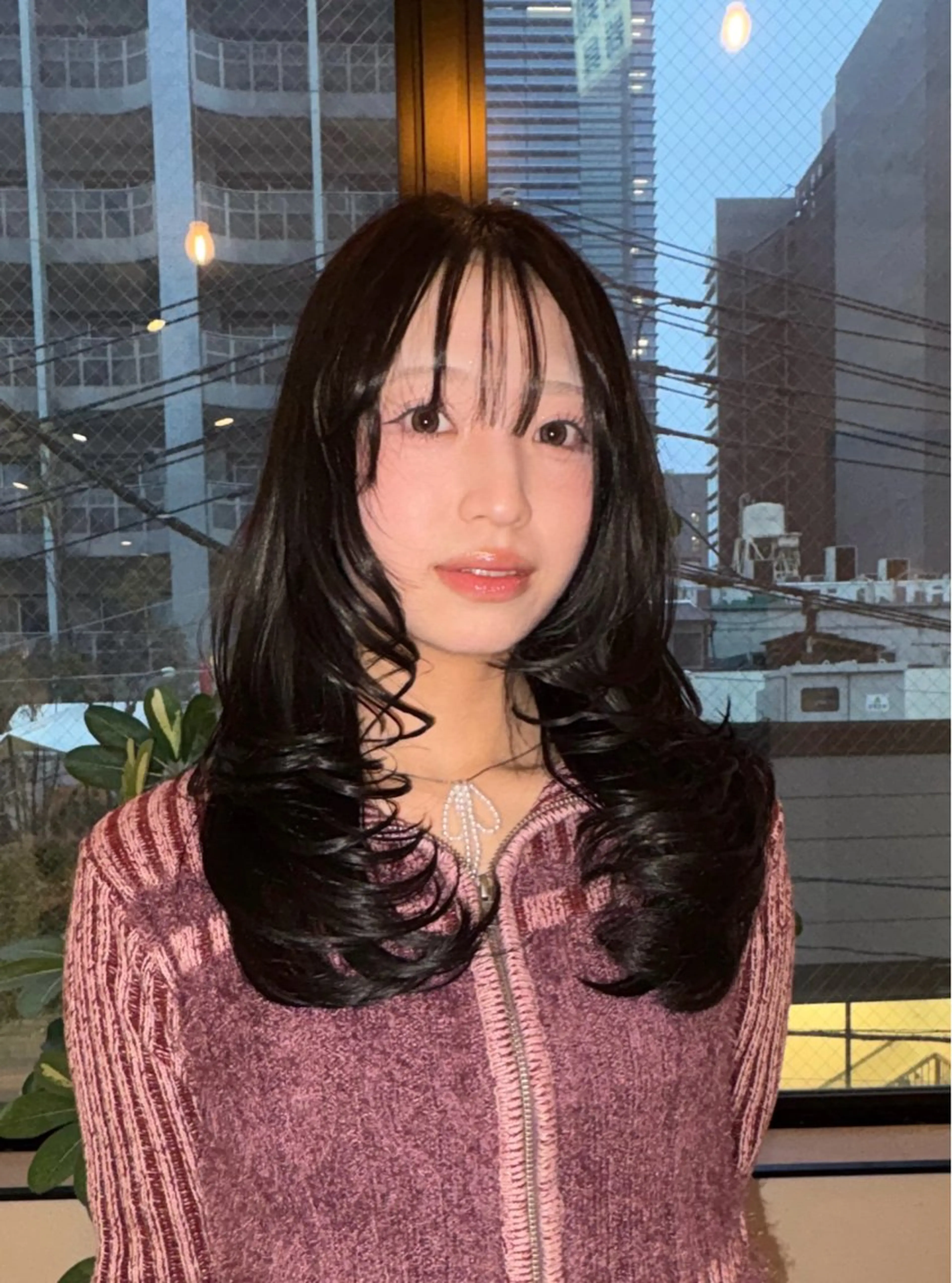 ミディアム カラー カット ヘアカラー トリートメント ひなの/透明感 カラー/レイヤーのヘアスタイル