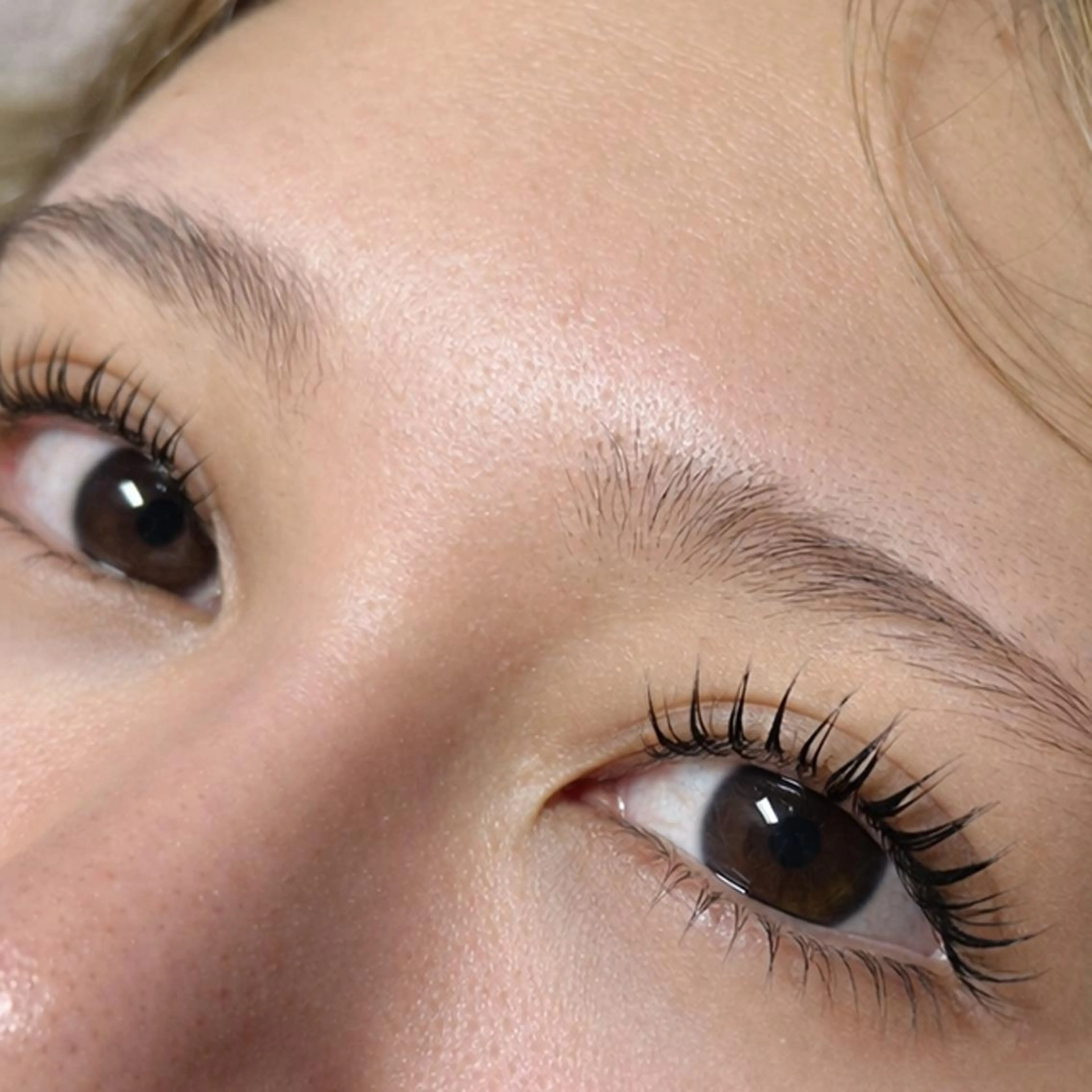 マツエク・マツパ パリジェンヌラッシュリフト マツパ Mika .のマツエク・マツパデザイン