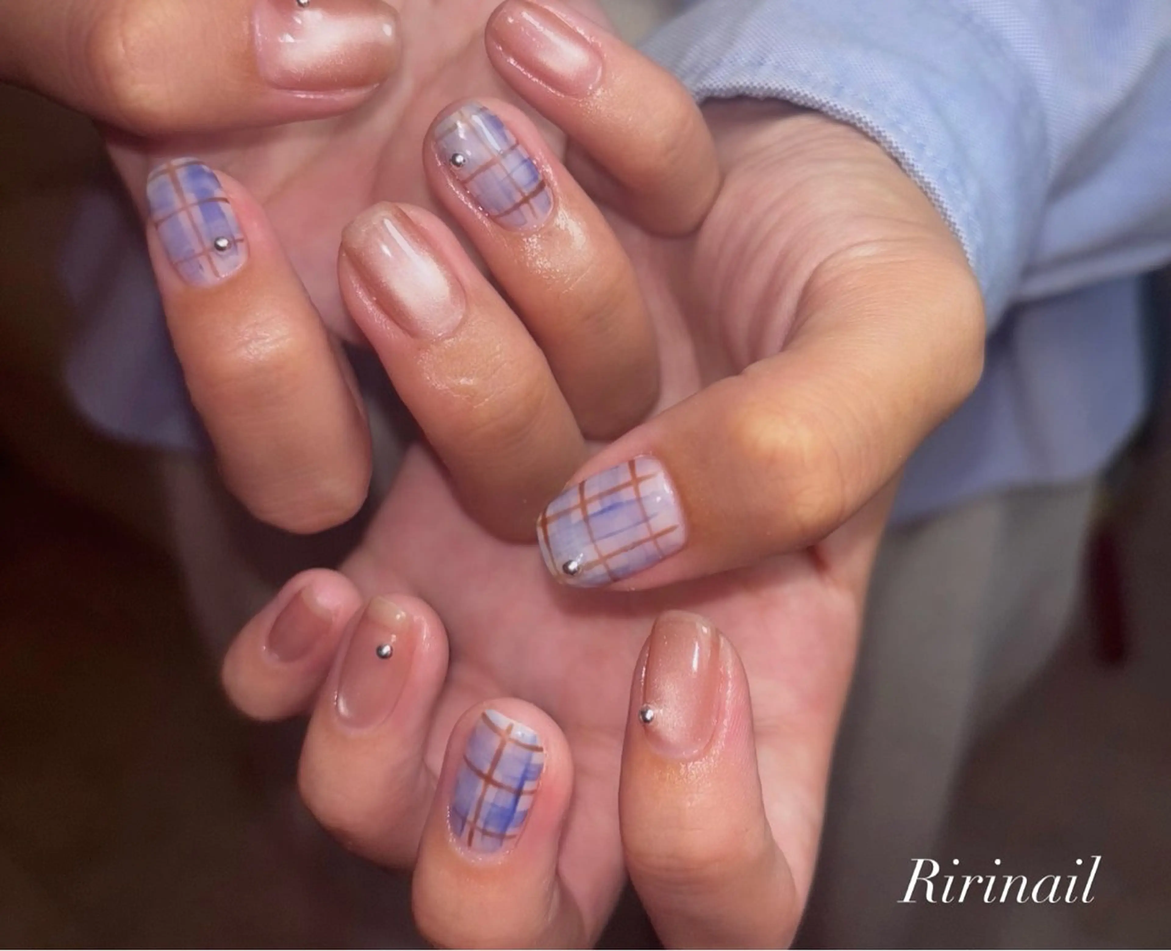 ネイル ハンドネイル 𝐁𝐞𝐥𝐥 𝐦𝐞のネイルデザイン