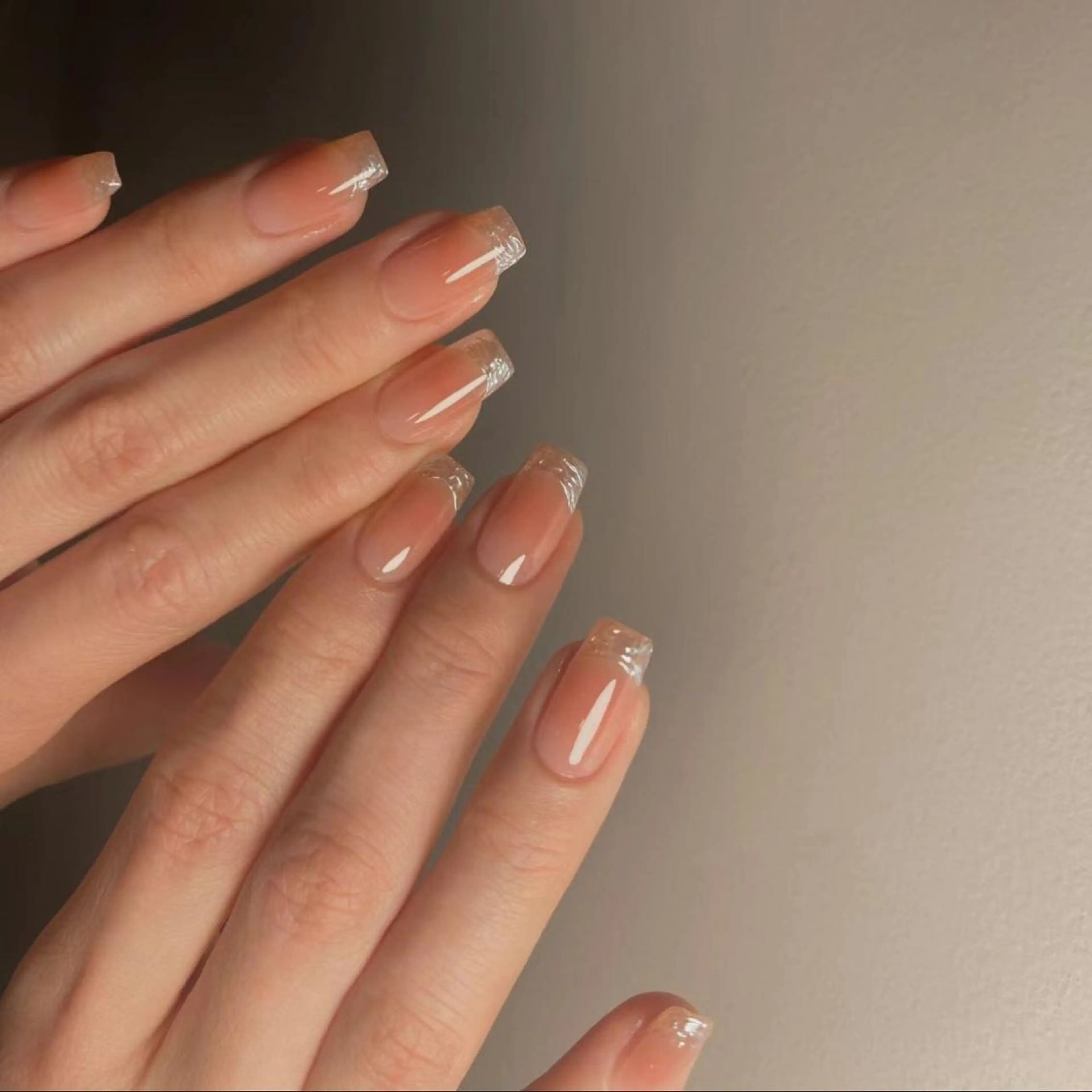 ネイル アートネイル 長さ出し ネイルチップ Queens みなみのネイルデザイン