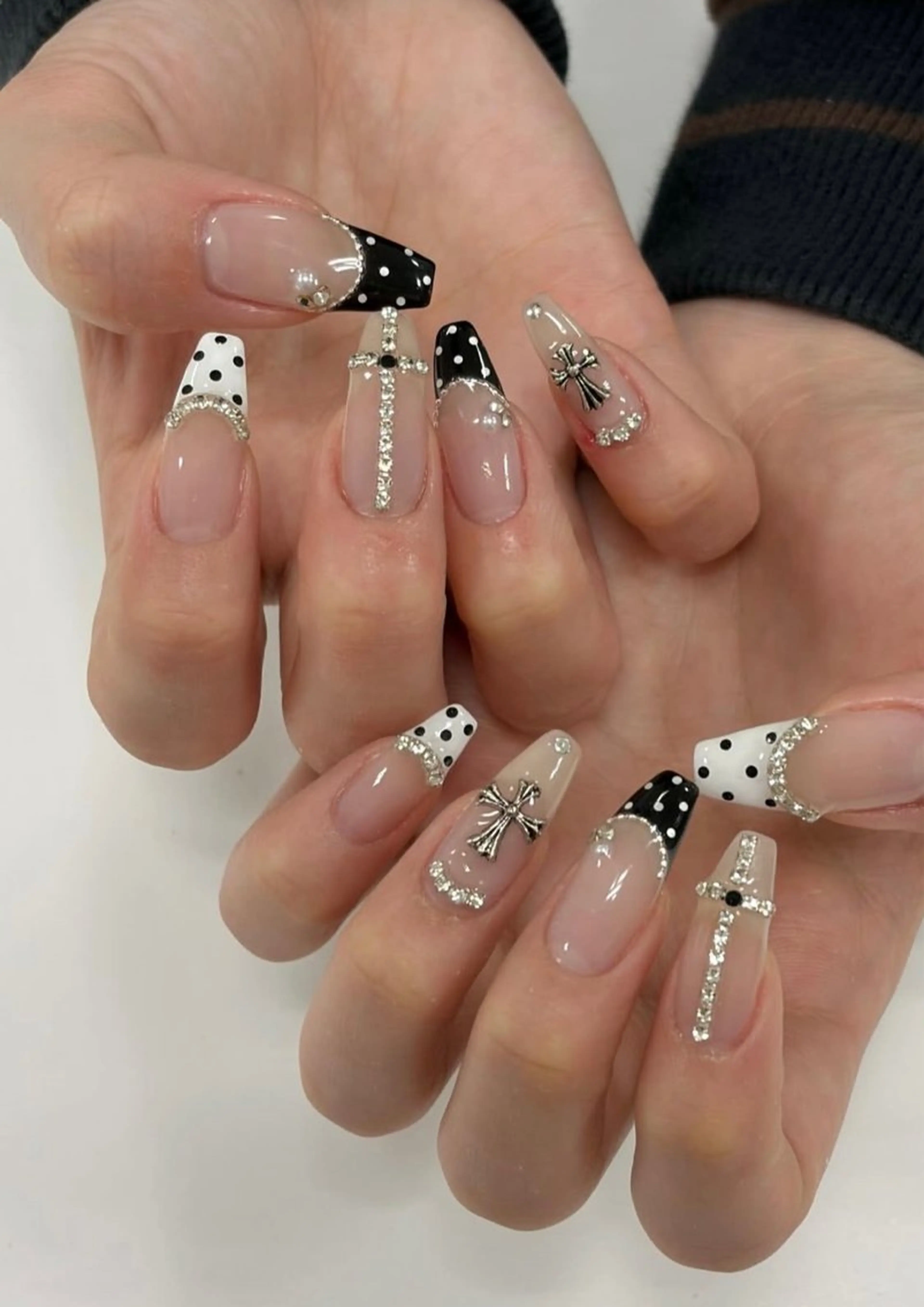 ネイル ハンドネイル NiJi Nailsのネイルデザイン