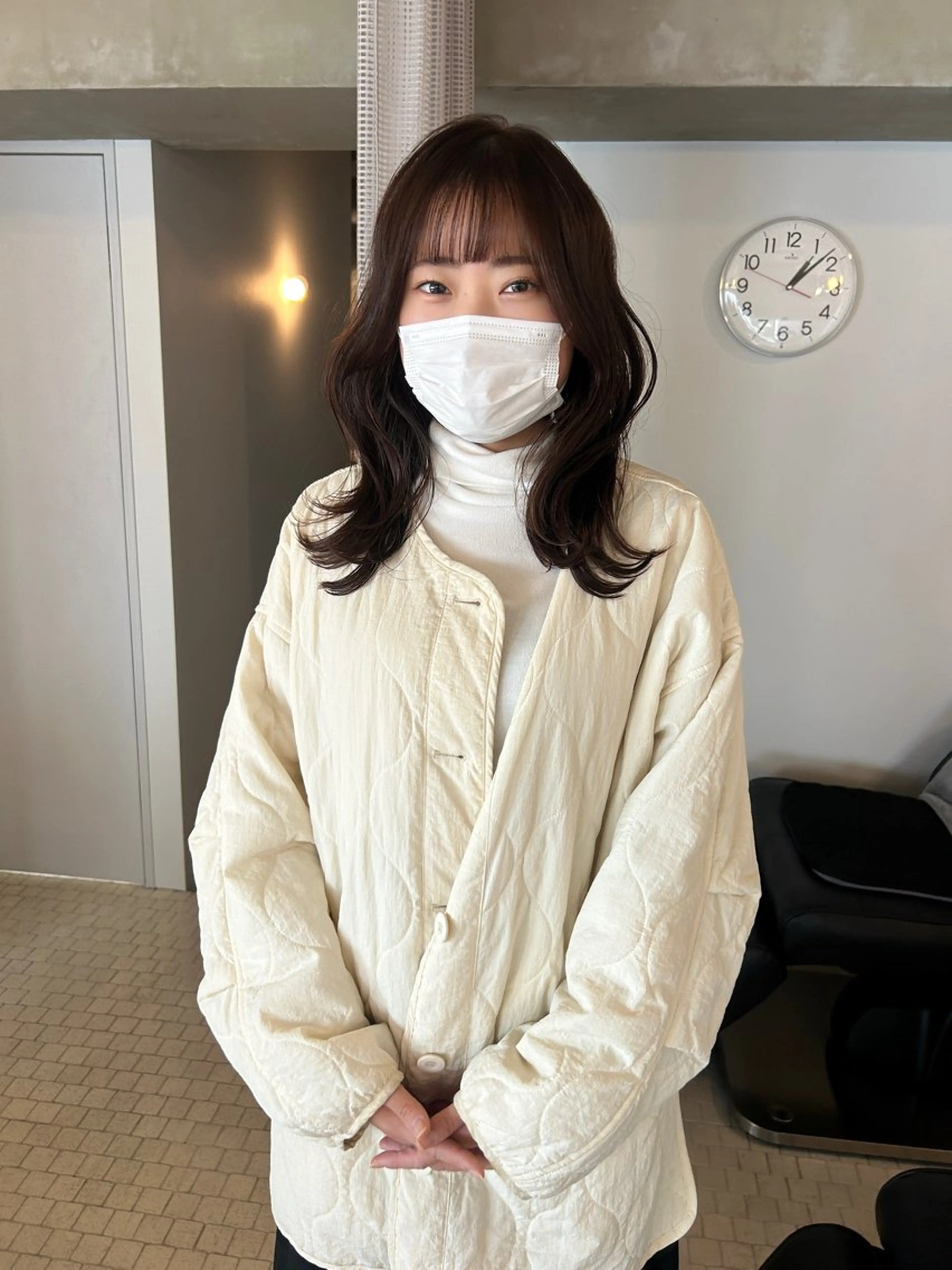 ミディアム カット 小野 明日香のヘアスタイル