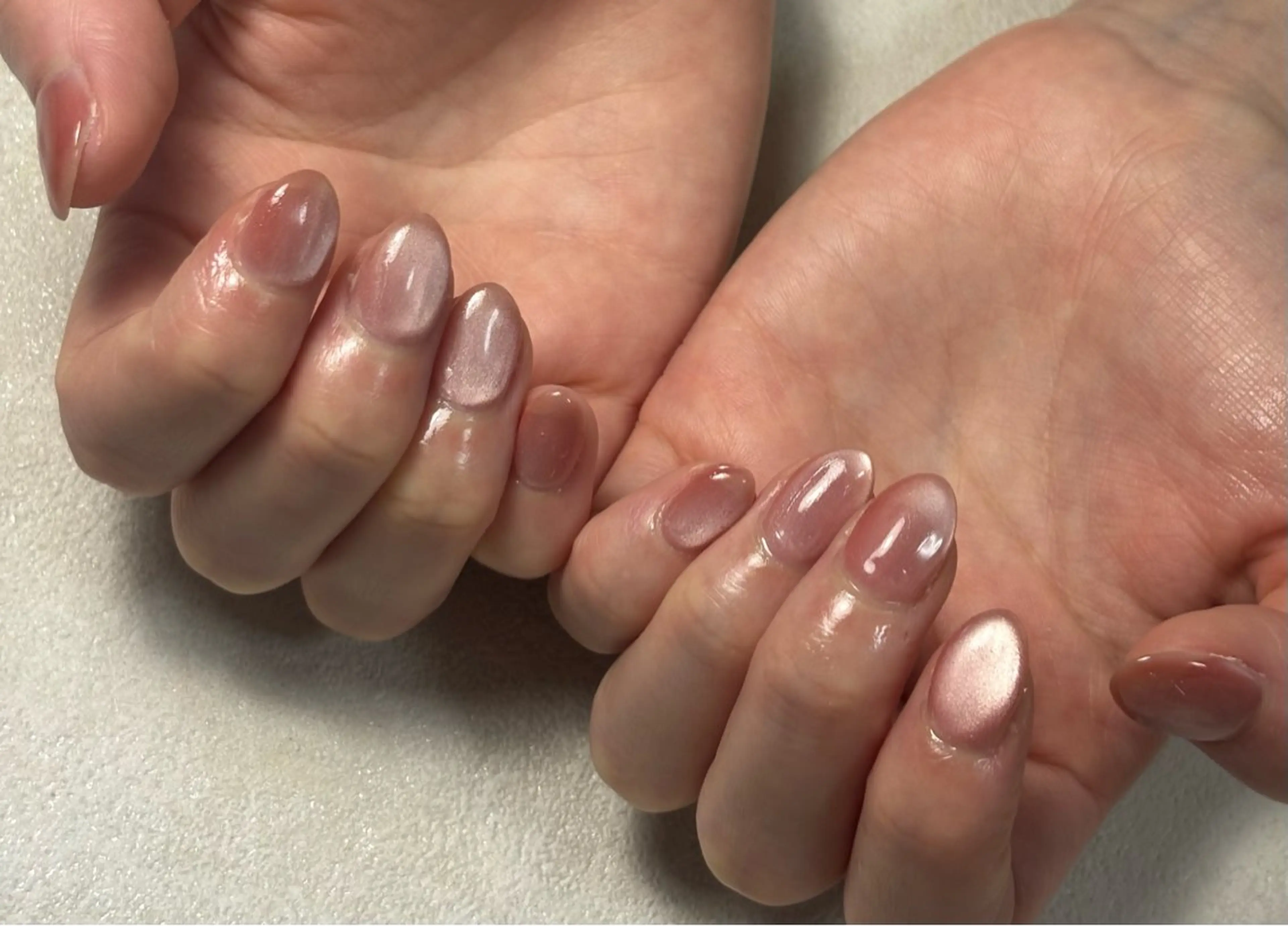 ネイル オーロラネイル フットネイル フレンチネイル ジェルネイル マグネットネイル ハンドネイル kiki nail たまプラーザのネイルデザイン