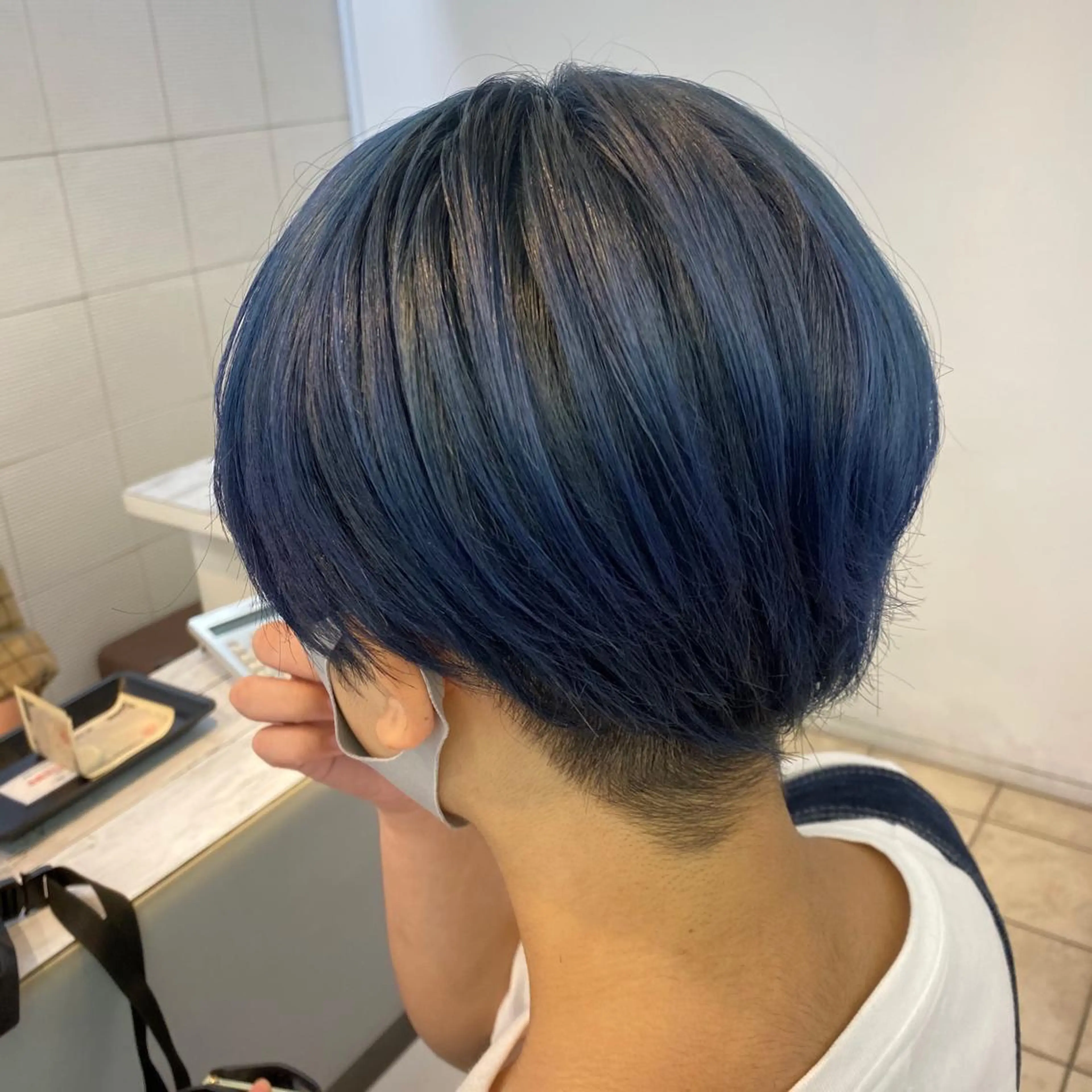 ショート カラー 渡邊 唯のヘアスタイル