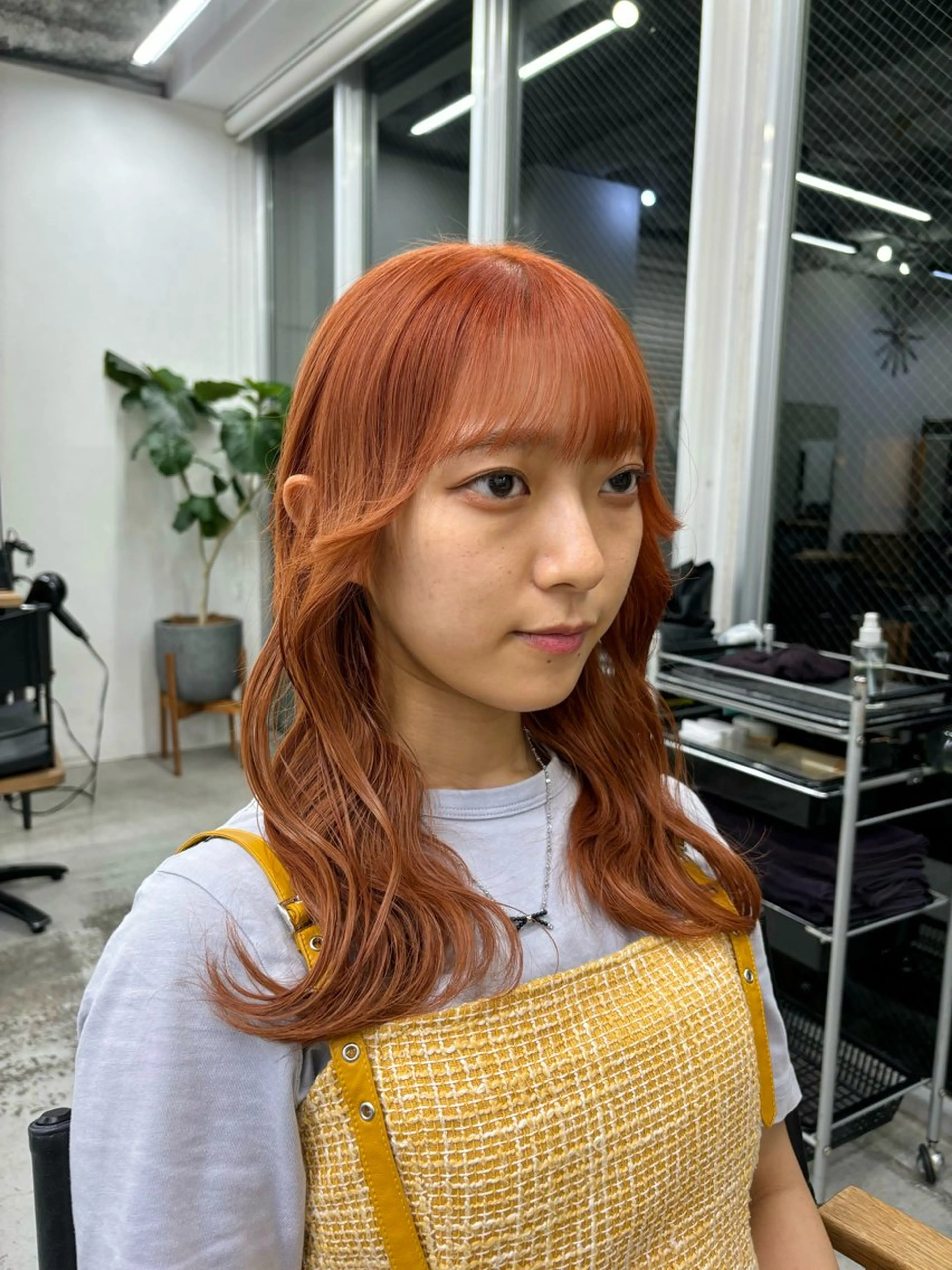 セミロング ヘアカラー 坂齋大地/レイヤー/ ミルクティーのヘアスタイル