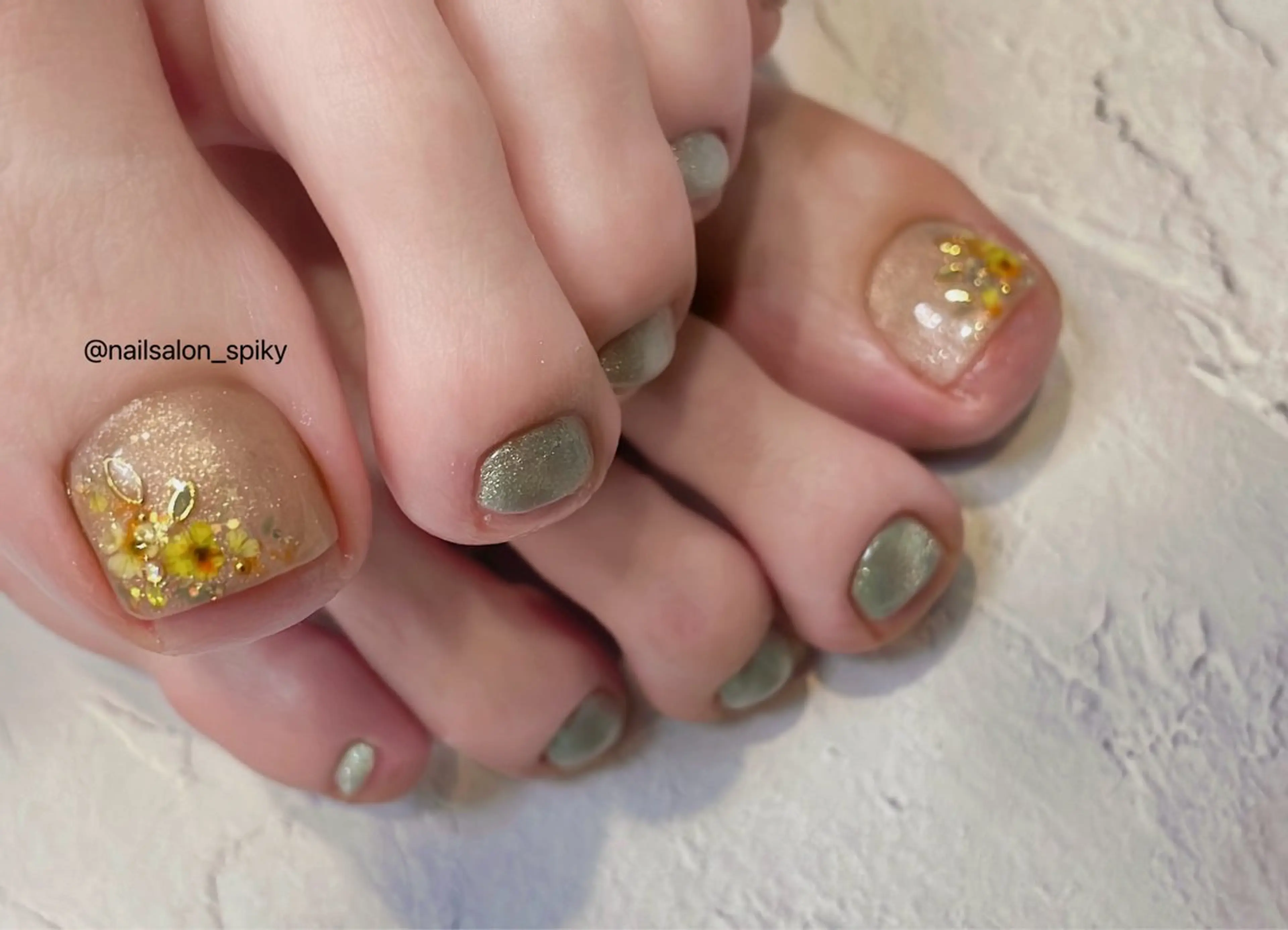 ネイル Spiky とうげ ふうかのネイルデザイン