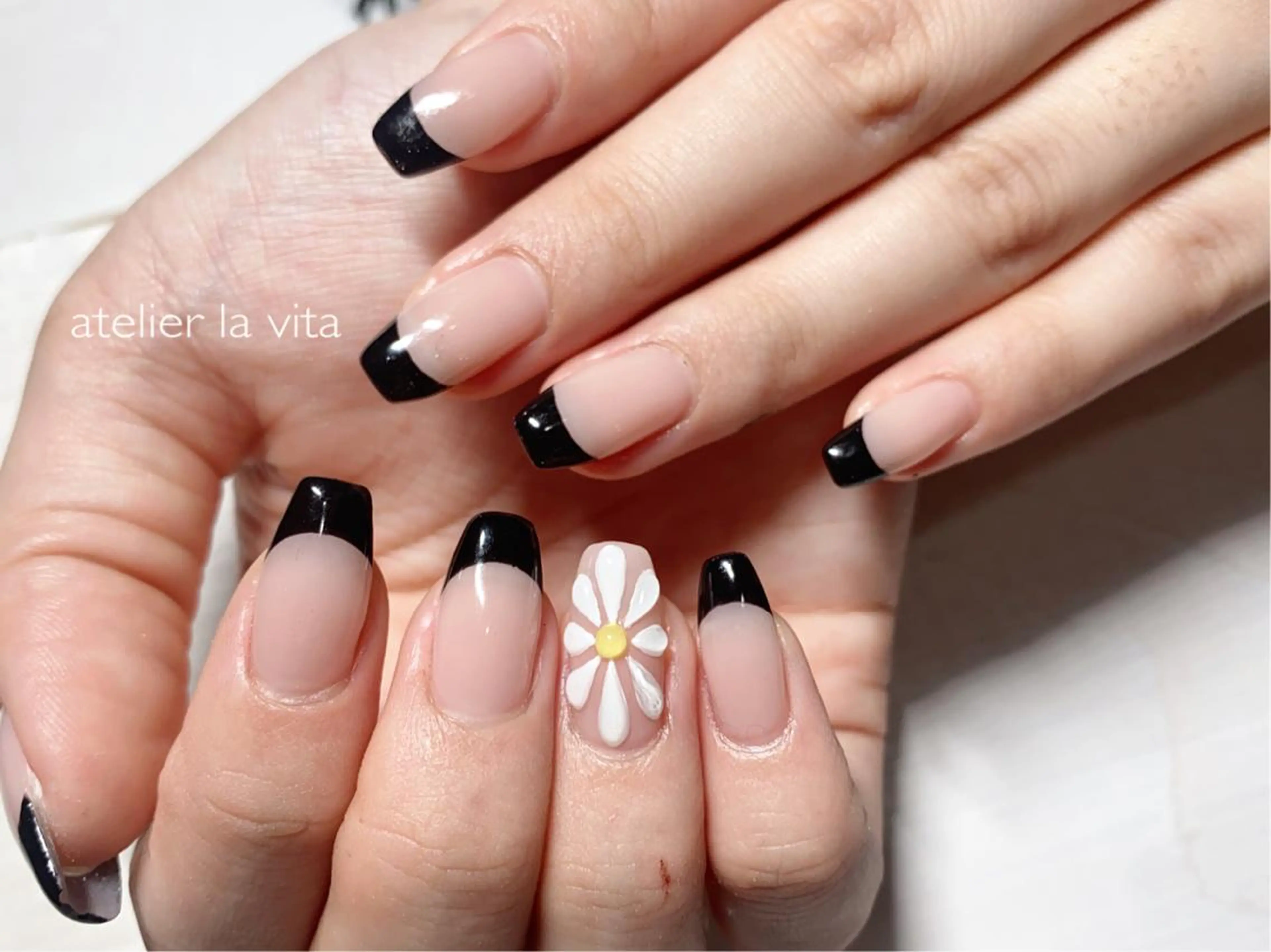 ネイル ハンドネイル lavita. mimuraのネイルデザイン