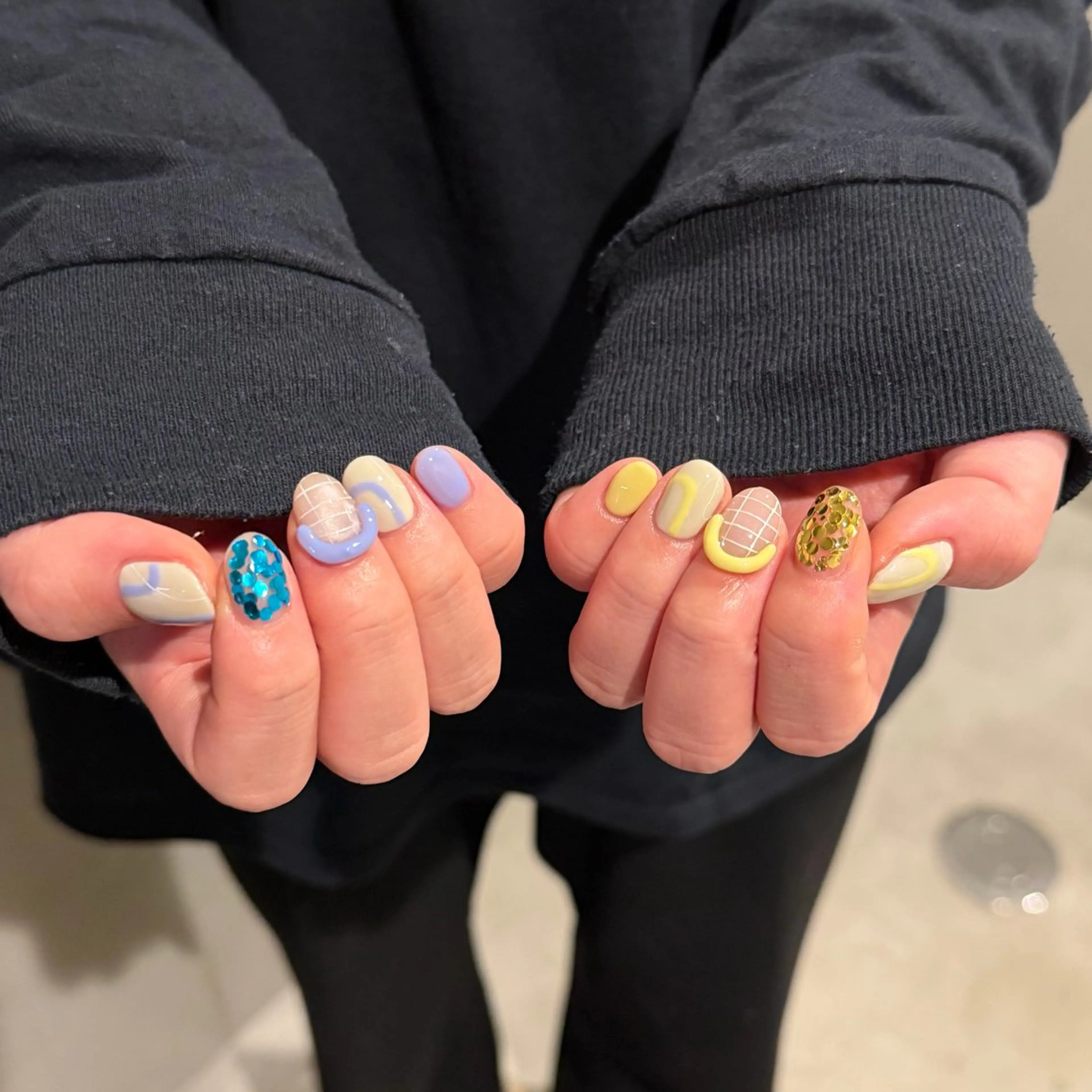 ネイル ハンドネイル 𝐫𝐚𝐢 𝐧𝐚𝐢𝐥のネイルデザイン