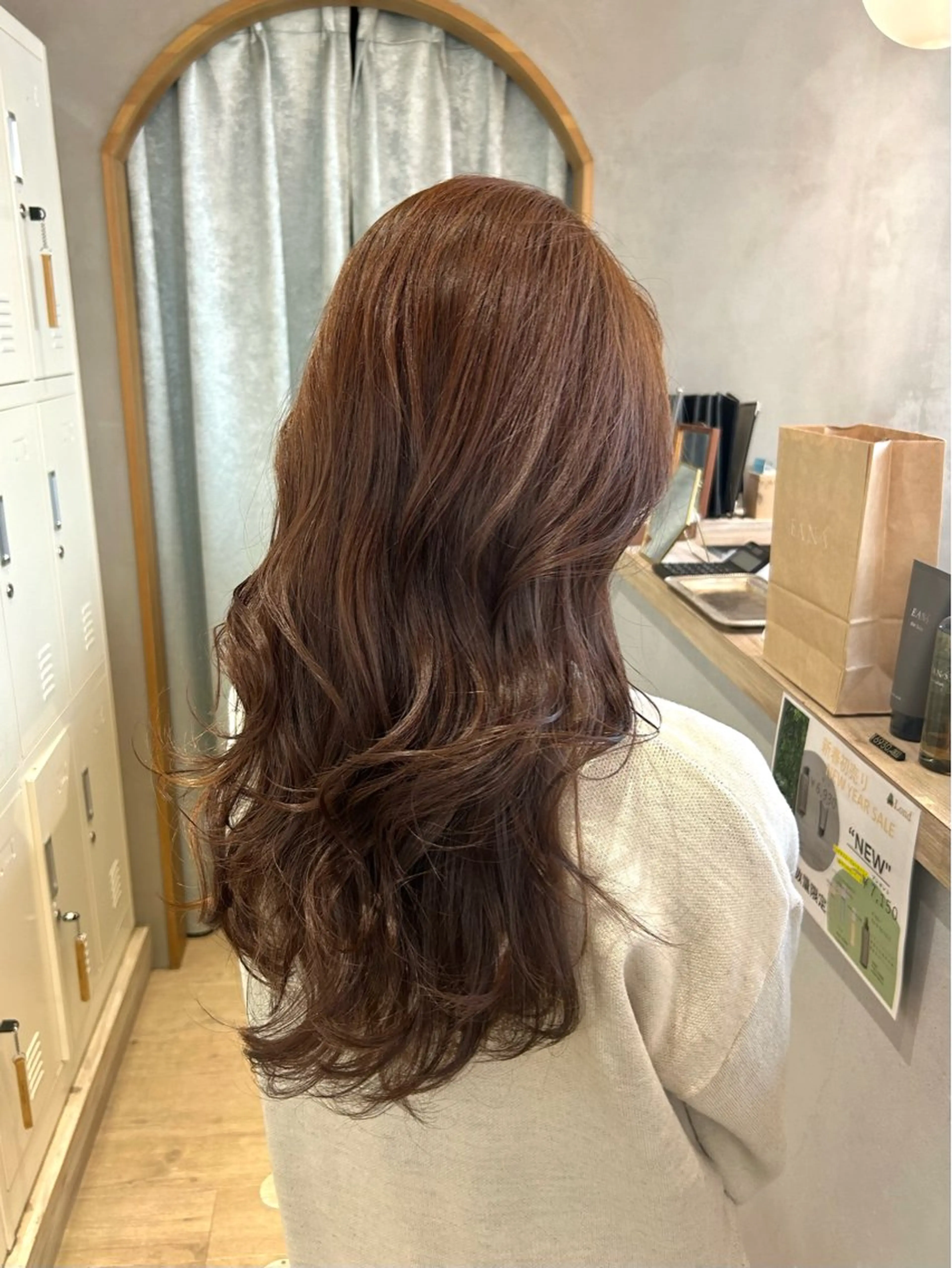 🚨明るくしたい人🚨ブラウン🧱からオリーブ🫒…ワンカラー＋1step treatment🫧🧼 透明感／韓国ヘアの写真