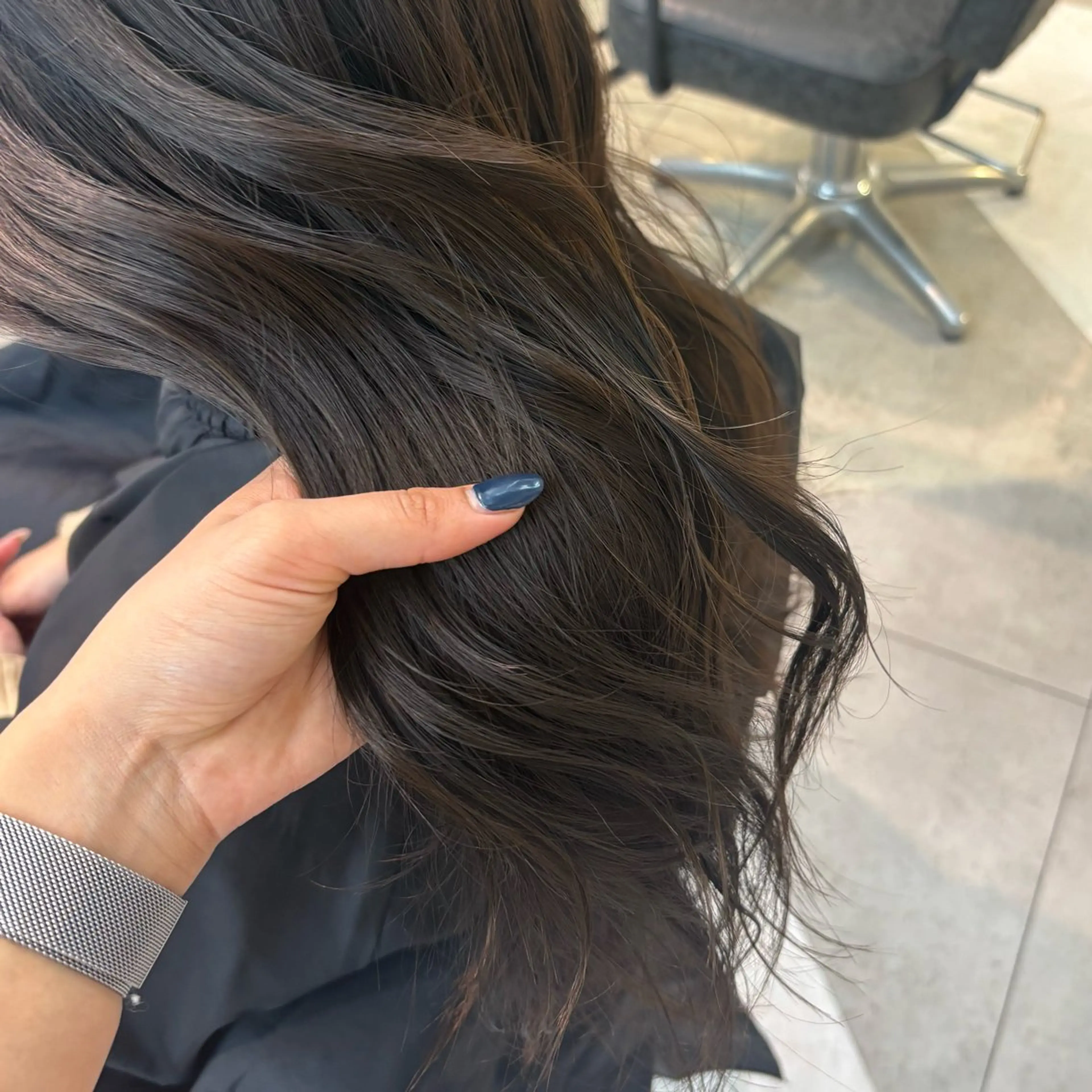 ロング ヘアカラー 透明感カラー/レイヤ ーカットりこ🤎🫧のヘアスタイル