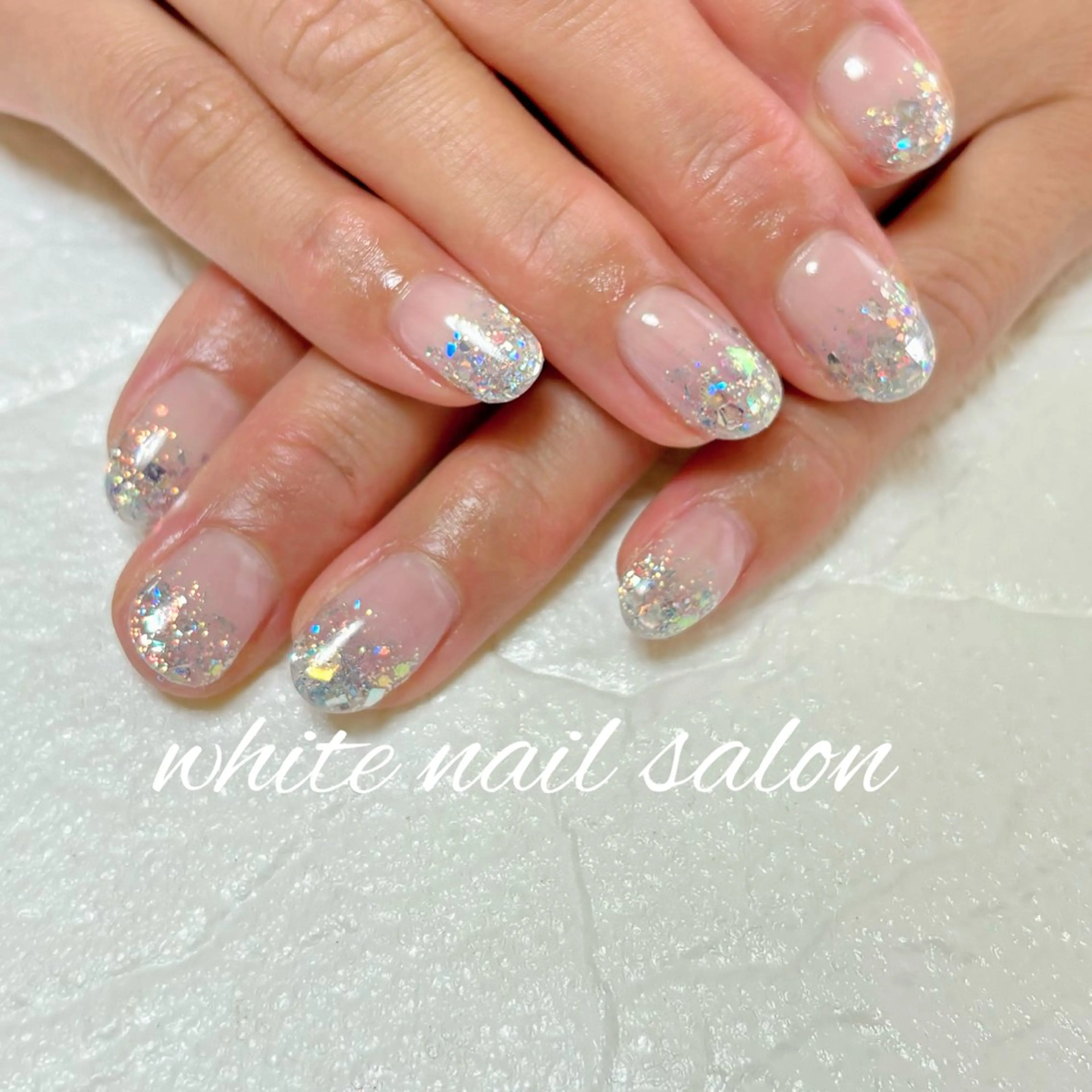 ネイル ホワイト ハンドネイル white nail salonのネイルデザイン
