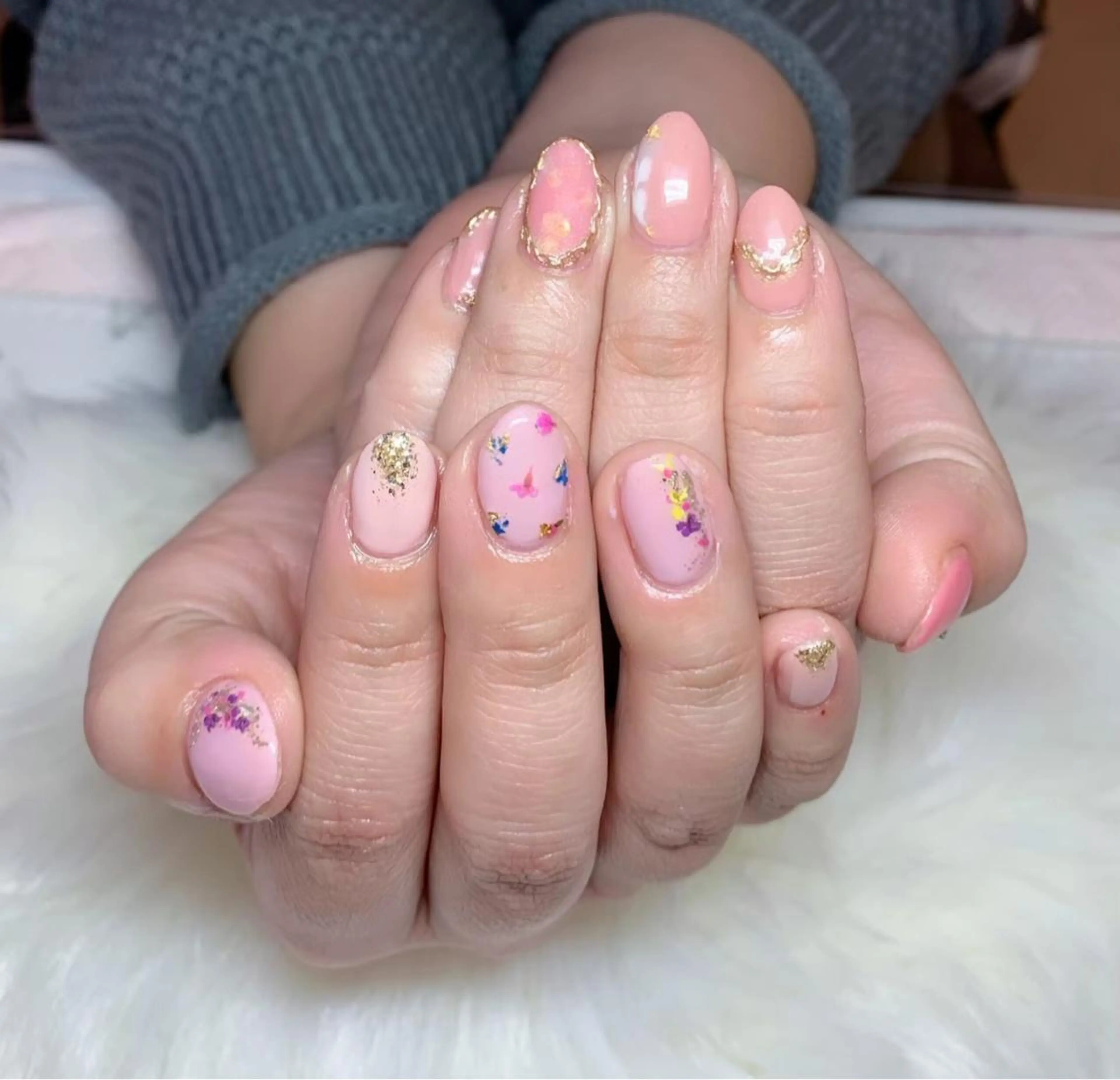 ネイル アニマル柄 アートネイル ニュアンスネイル ネイルチップ ハンドネイル x.1.0.nail ♡Cのネイルデザイン
