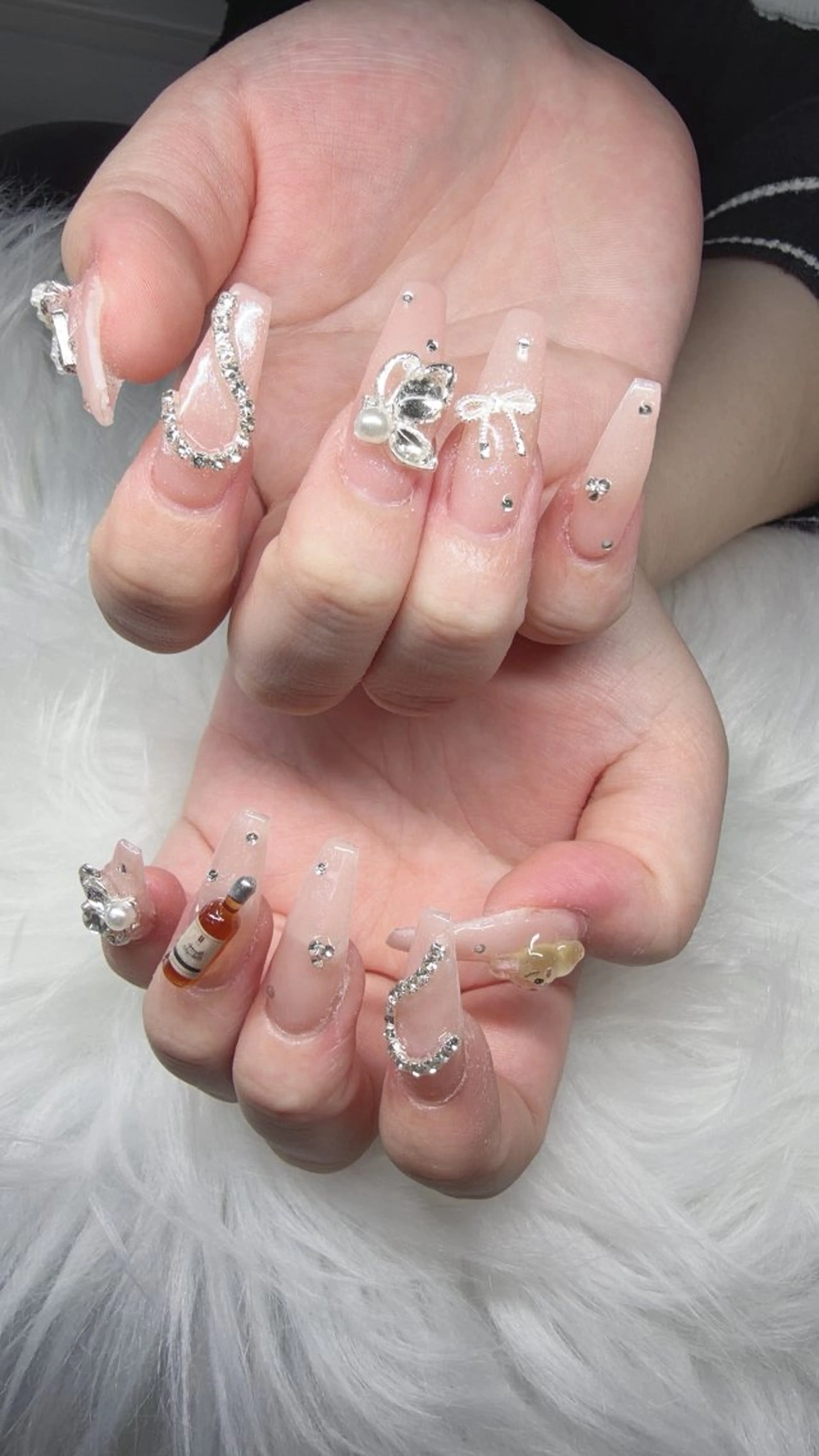 ネイル ハンドネイル Lee Nailsのネイルデザイン