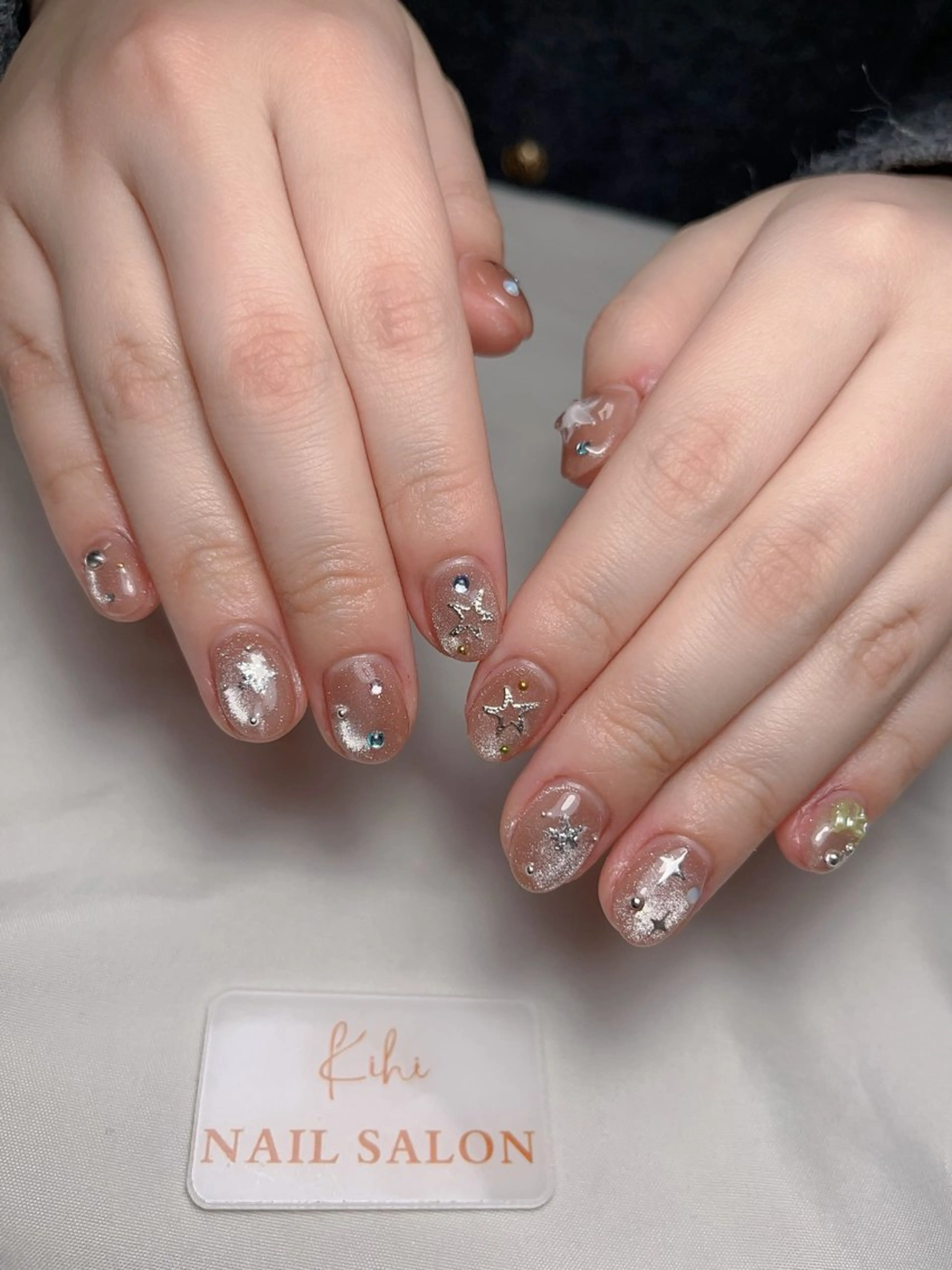 ネイル アートネイル フレンチネイル ジェルネイル グラデーション 韓国ネイル ハンドネイル さくら💮💮 【オフ無料】のネイルデザイン