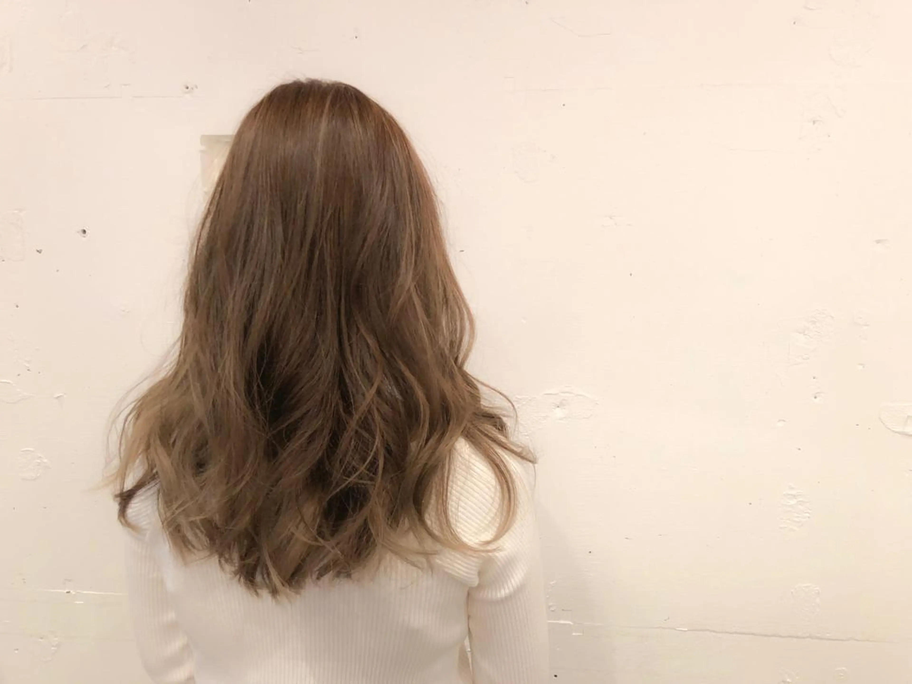 カラー ヘアカラー 小森谷 亮太のヘアスタイル