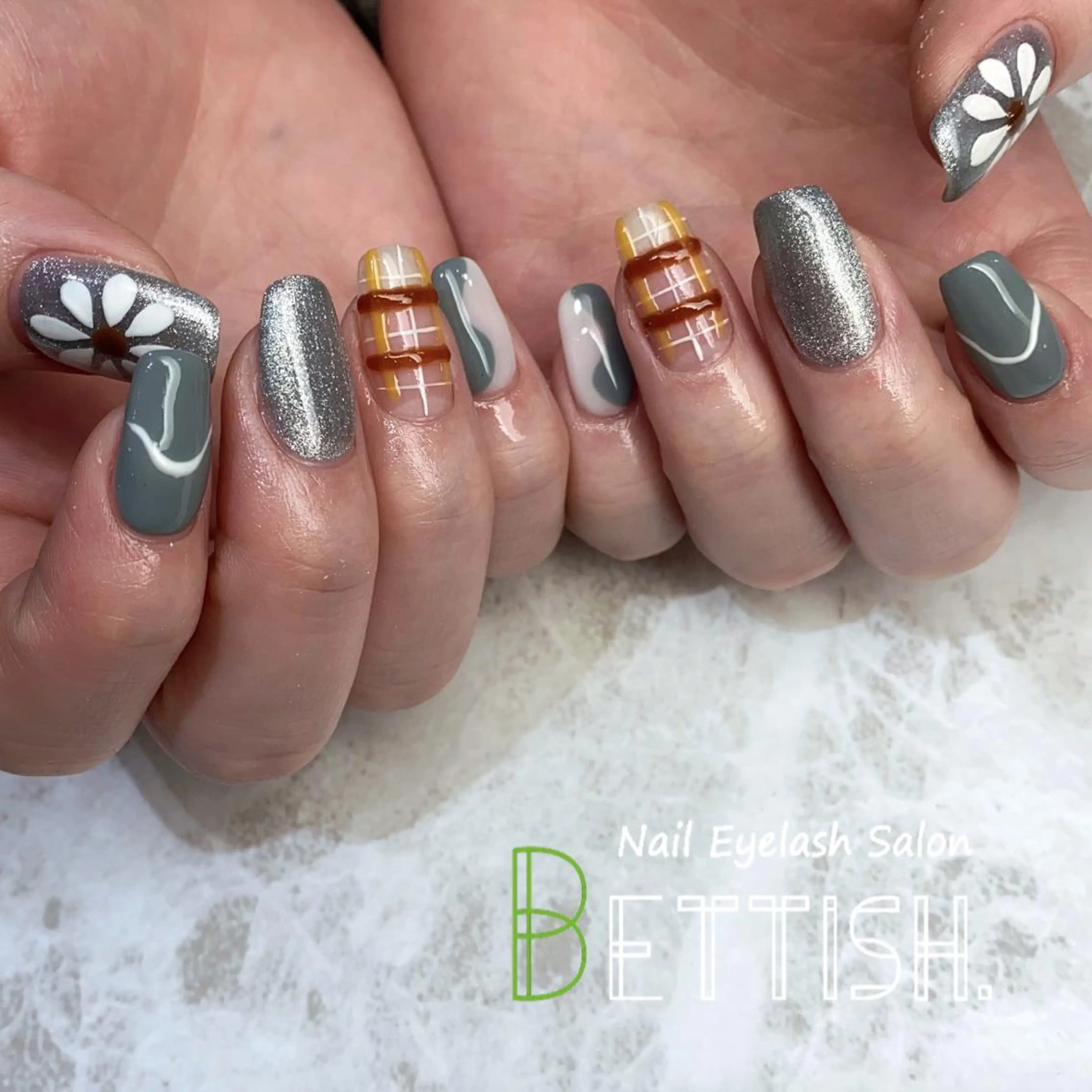 ネイル BETTISH. NANAHOのネイルデザイン