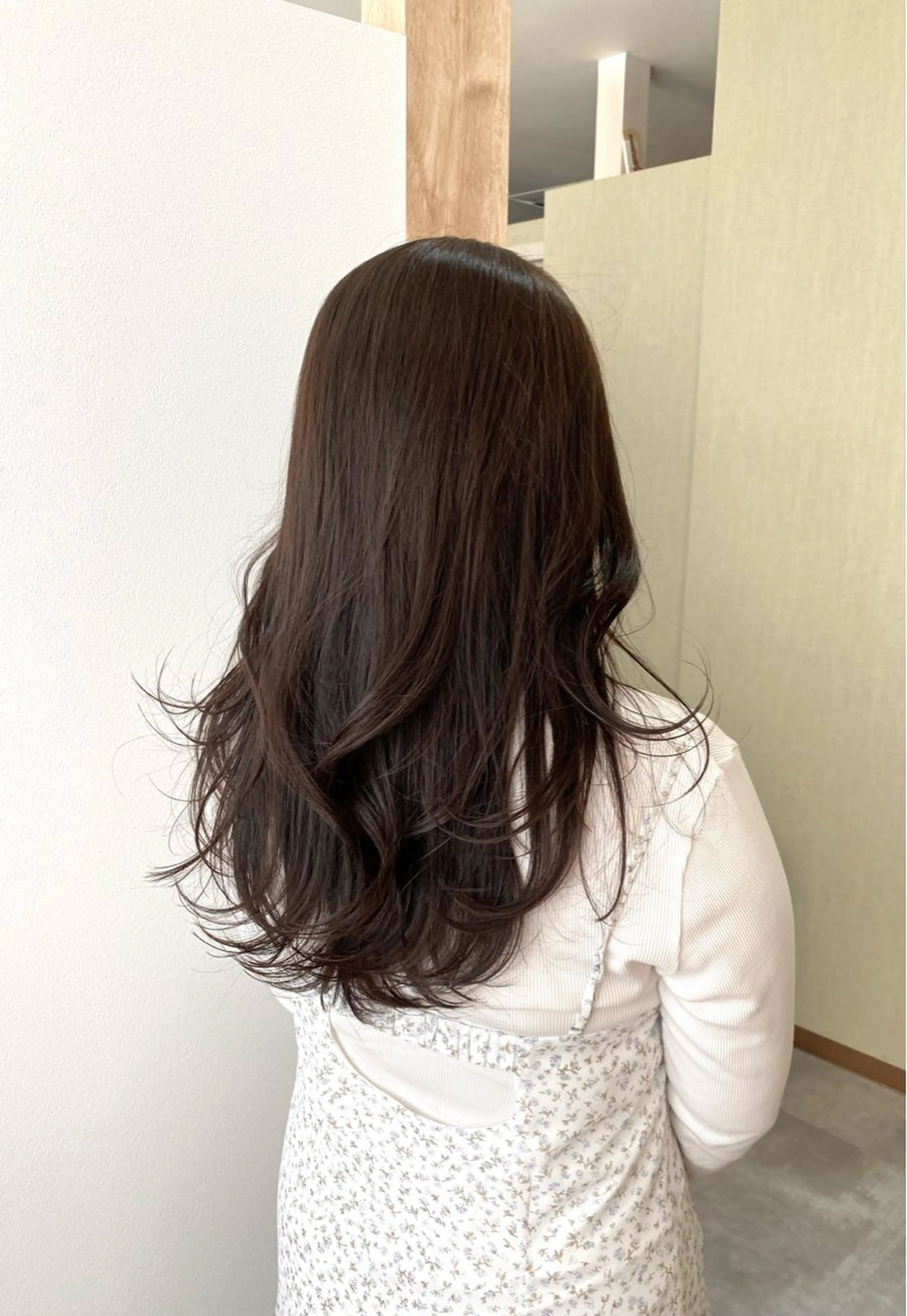 セミロング レイヤーカット カット ヘアカラー トリートメント 王道かわいい🤍ベー ジュカラー*里々花*のヘアスタイル
