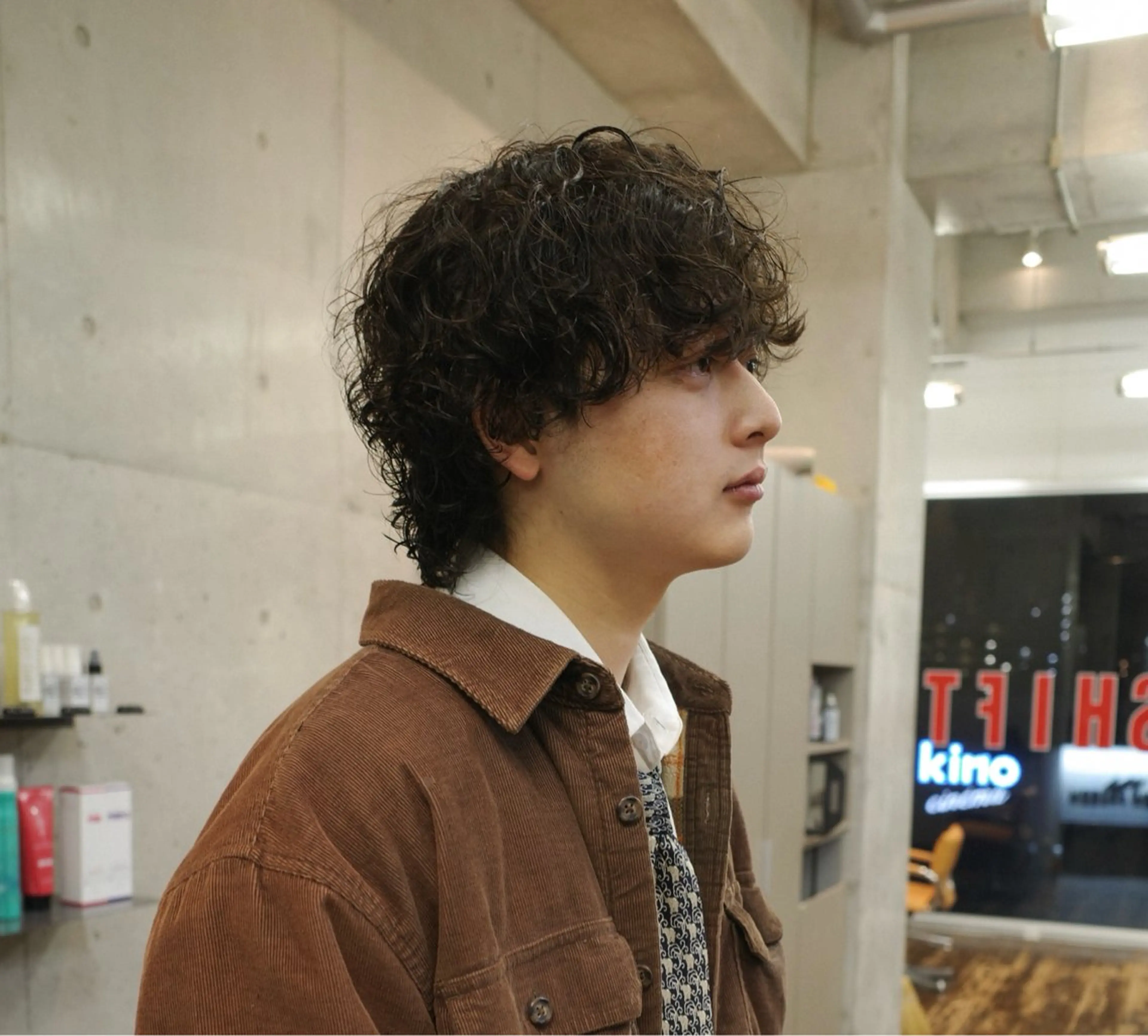 ミディアム パーマ メンズ ミディアムパーマ メンズパーマ プードルパーマ プードルパーマ スパイラルパーマ 🌀パーマ特化 美容師🌀/しゅんのヘアスタイル