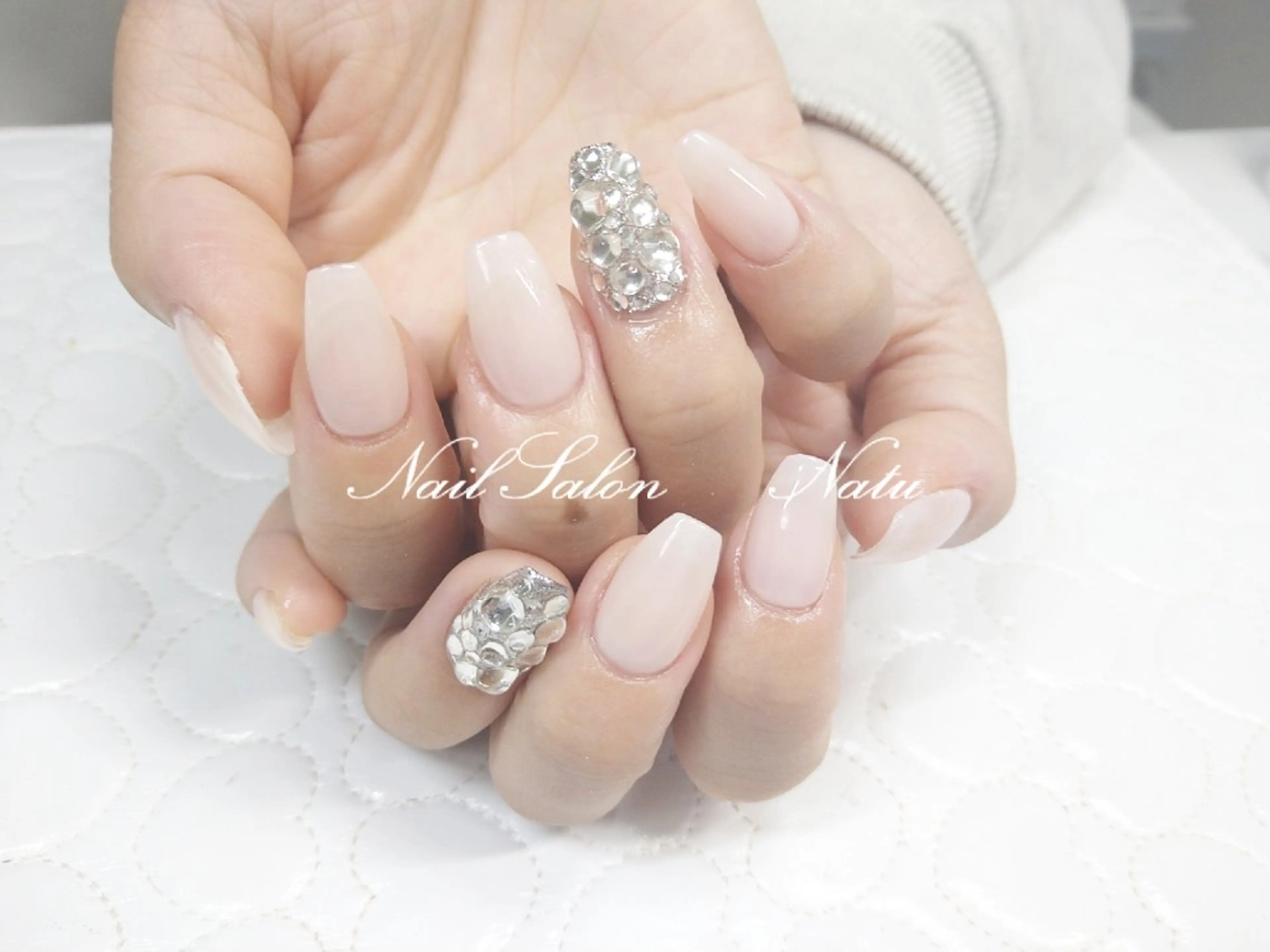 ネイル 長さ出し nailsalon　 Natuのネイルデザイン