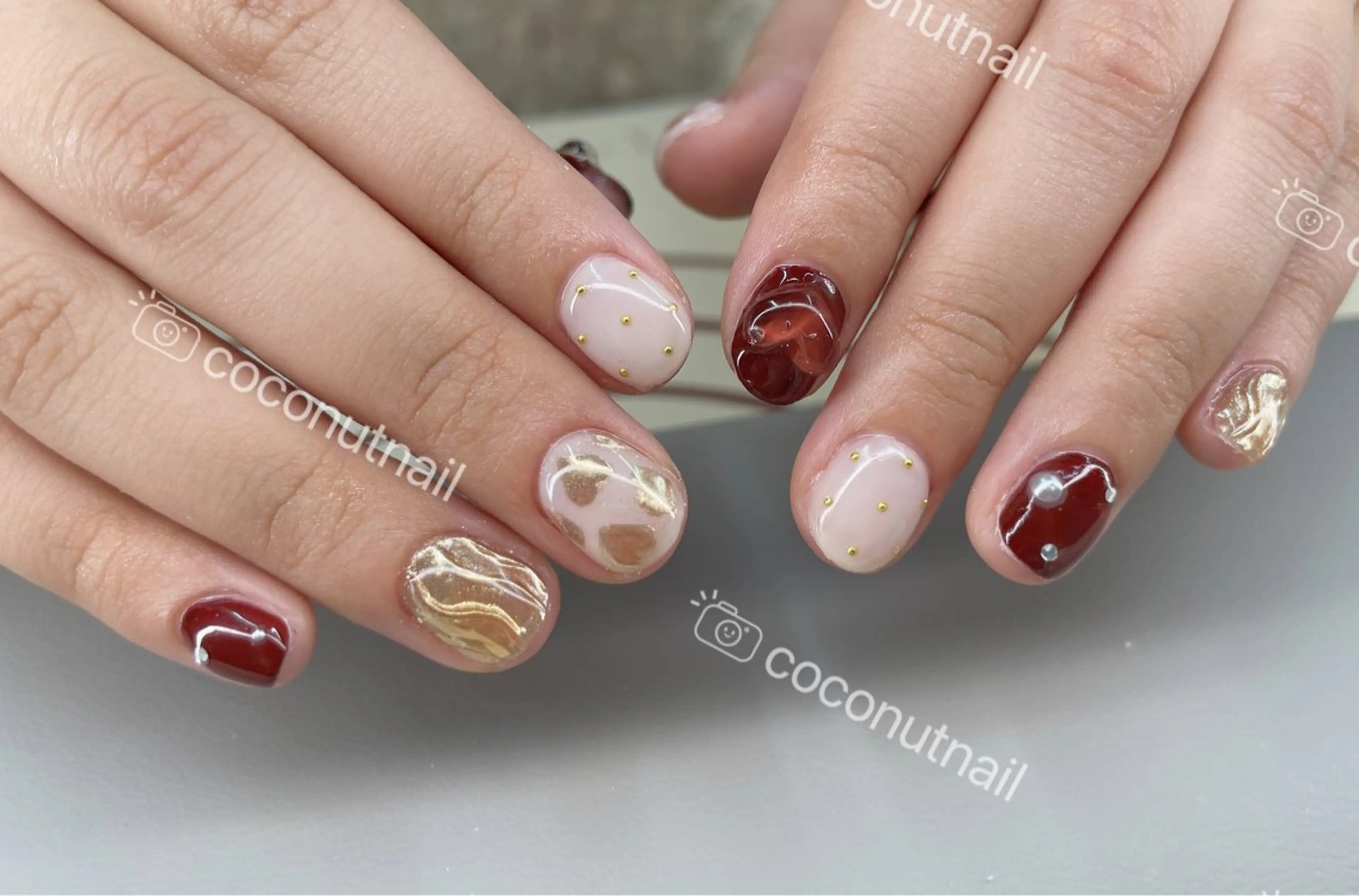 ネイル ハンドネイル 神田 ココナッツのネイルデザイン