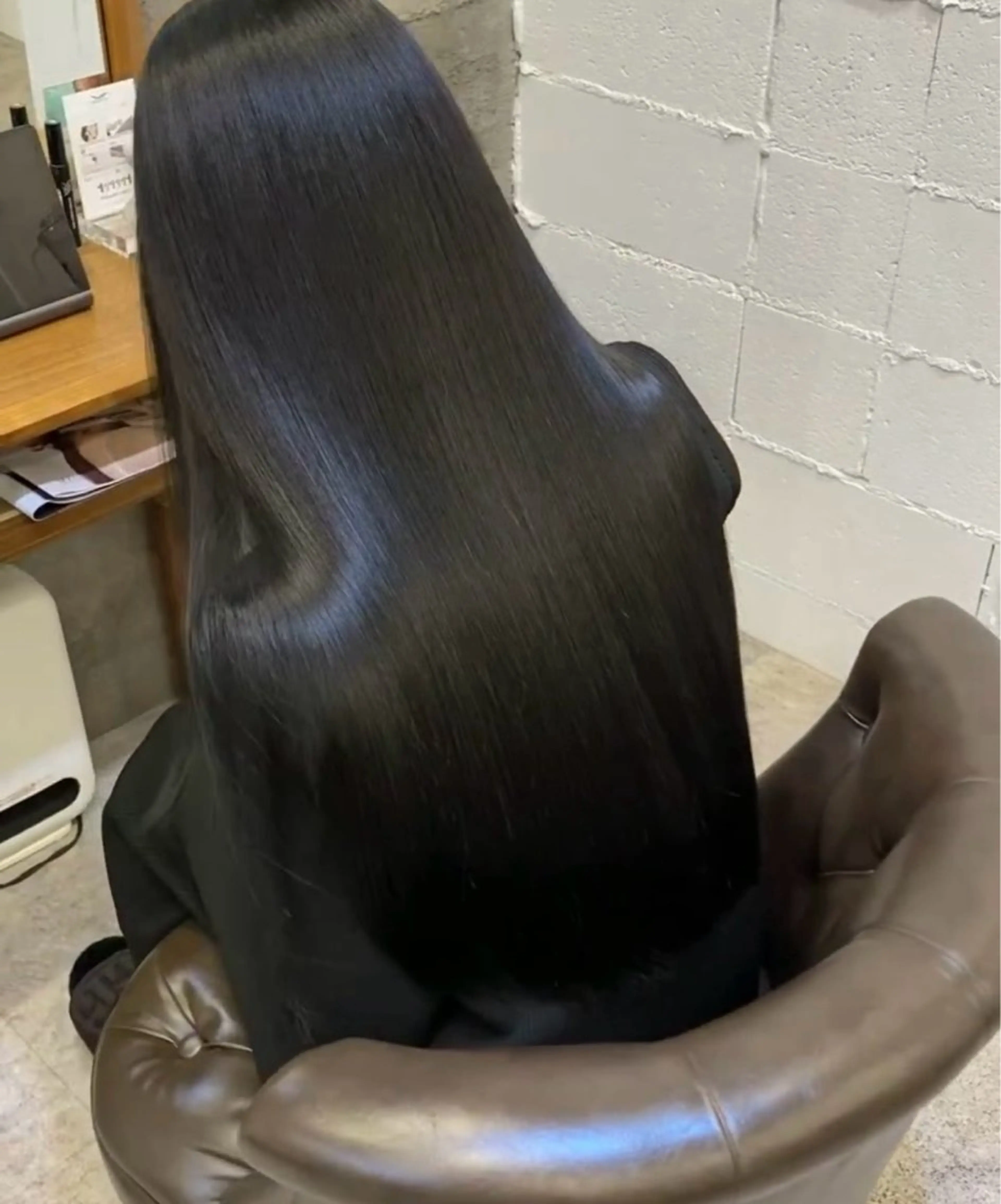 ロング 中目黒ブリーチカラー ボブ橋本青輝のヘアスタイル