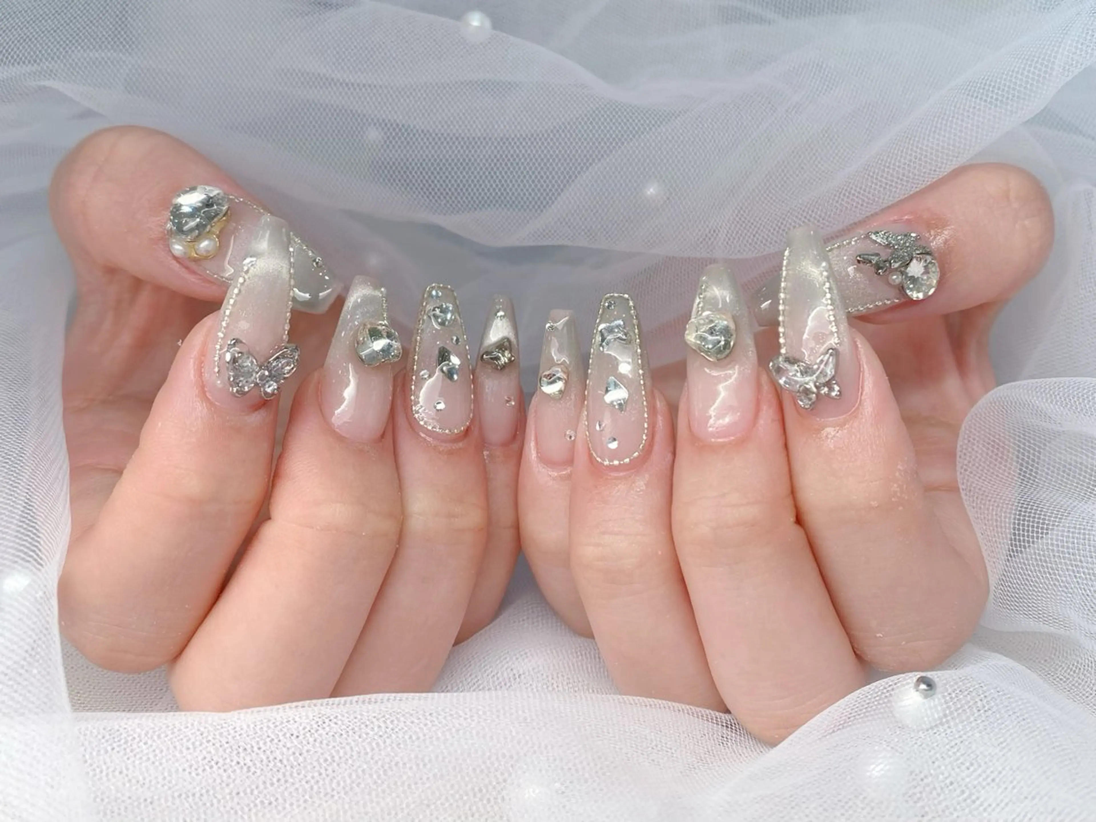 ネイル オーロラネイル ブルー チークネイル 長さ出し フットネイル ハンドネイル チップ長さ出し 専門店のネイルデザイン