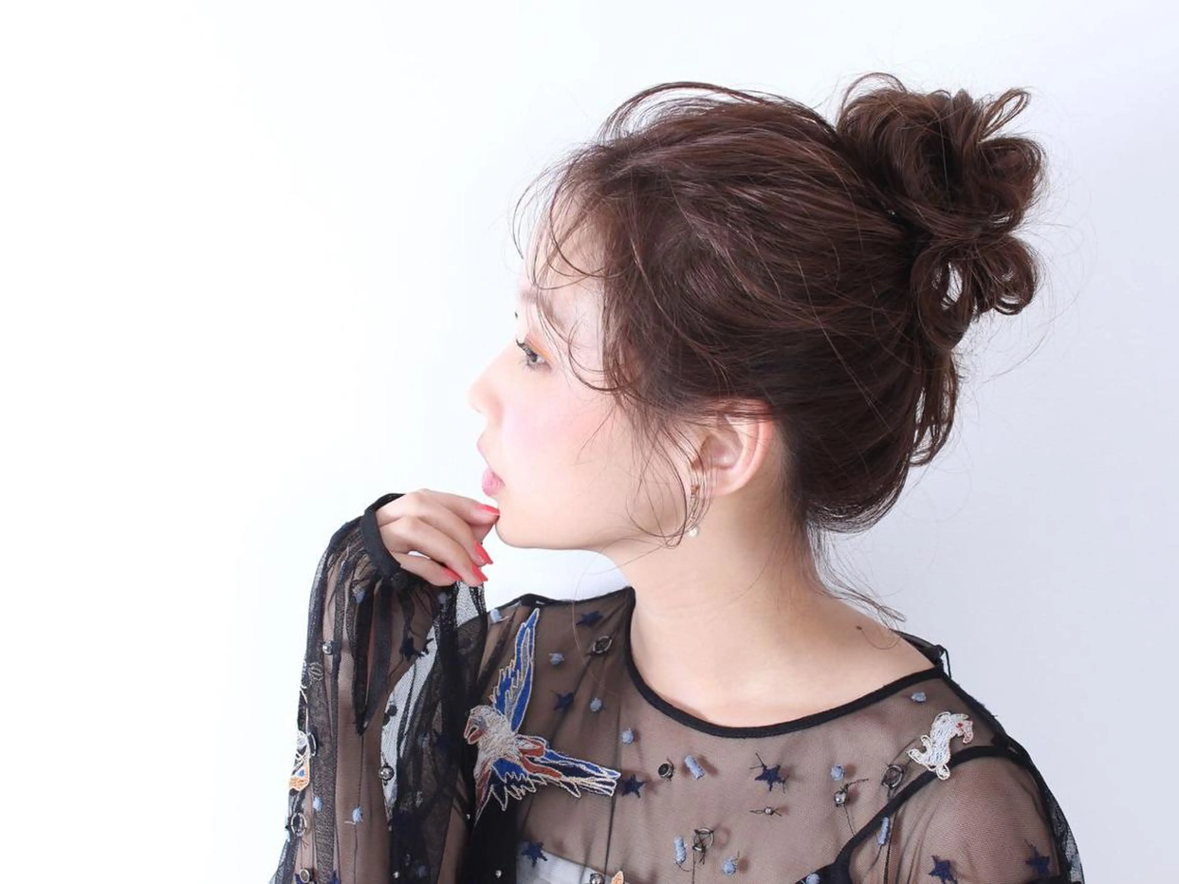 セミロング カラー ヘアアレンジ カット ヘアカラー 具志 真理子のヘアスタイル