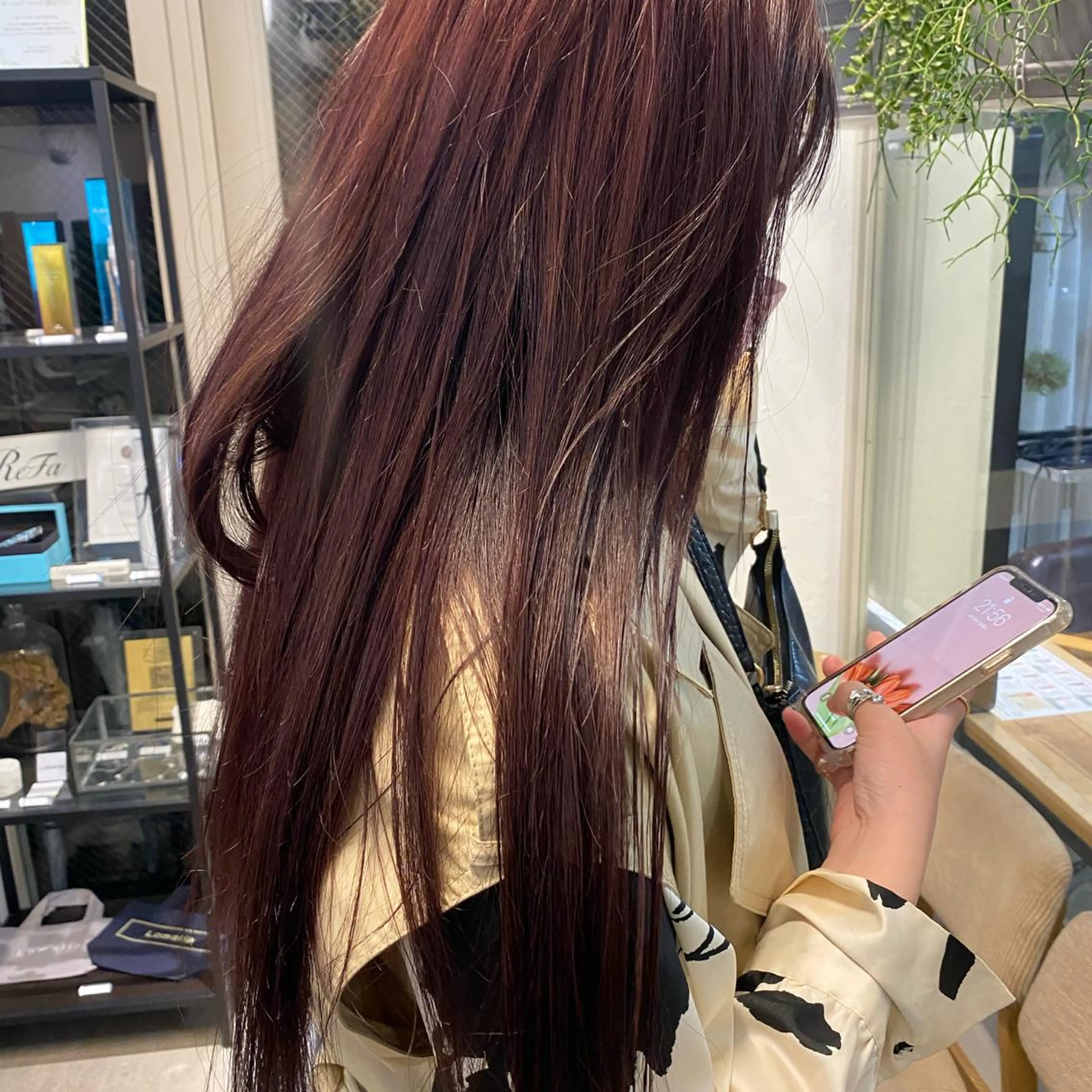 ロング カラー 艶ストレート✨透明感 カラー🎀♡mariのヘアスタイル