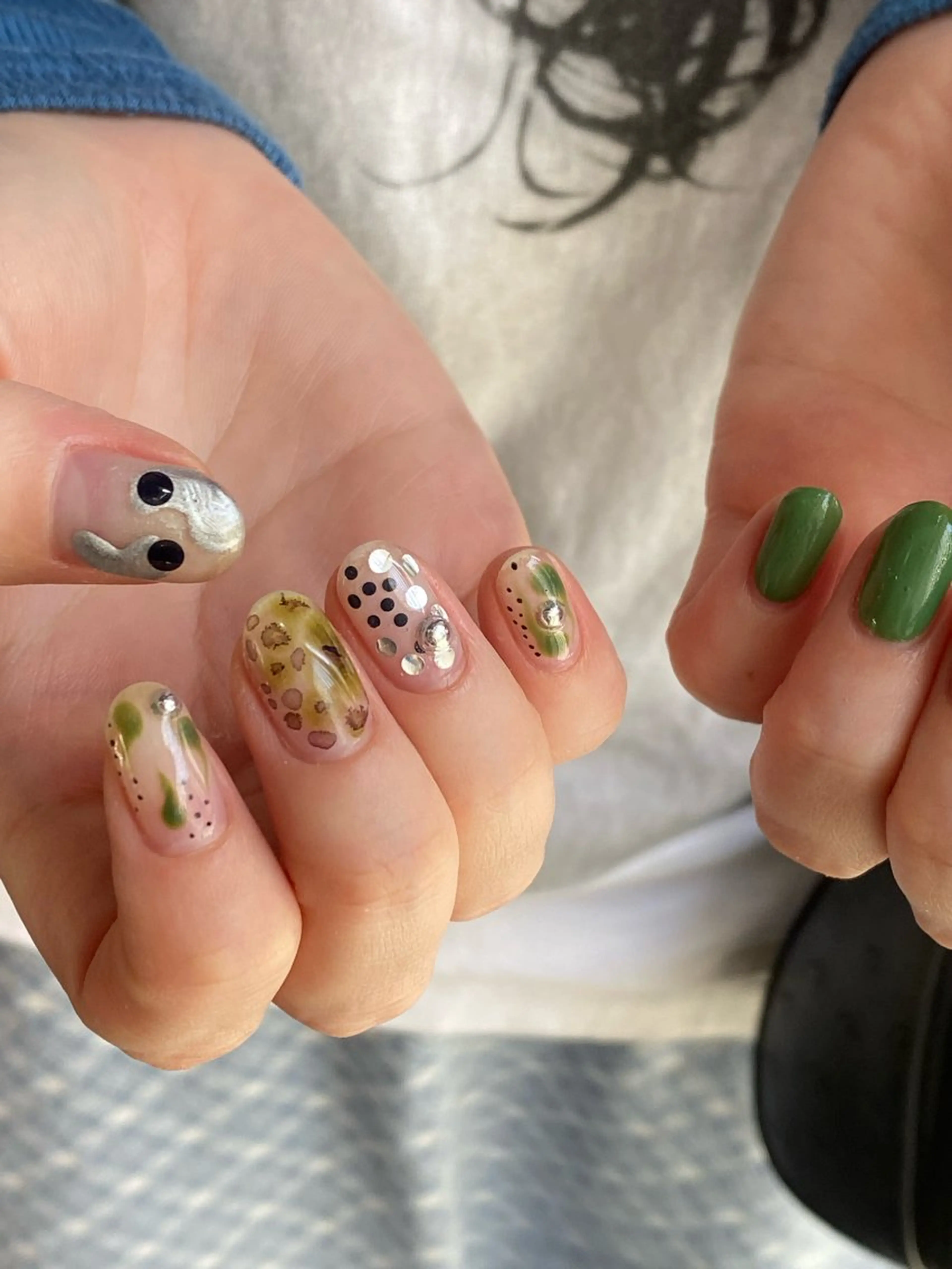 ネイル ハンドネイル フットネイル nano/きもかわ nail🐬🫧のネイルデザイン