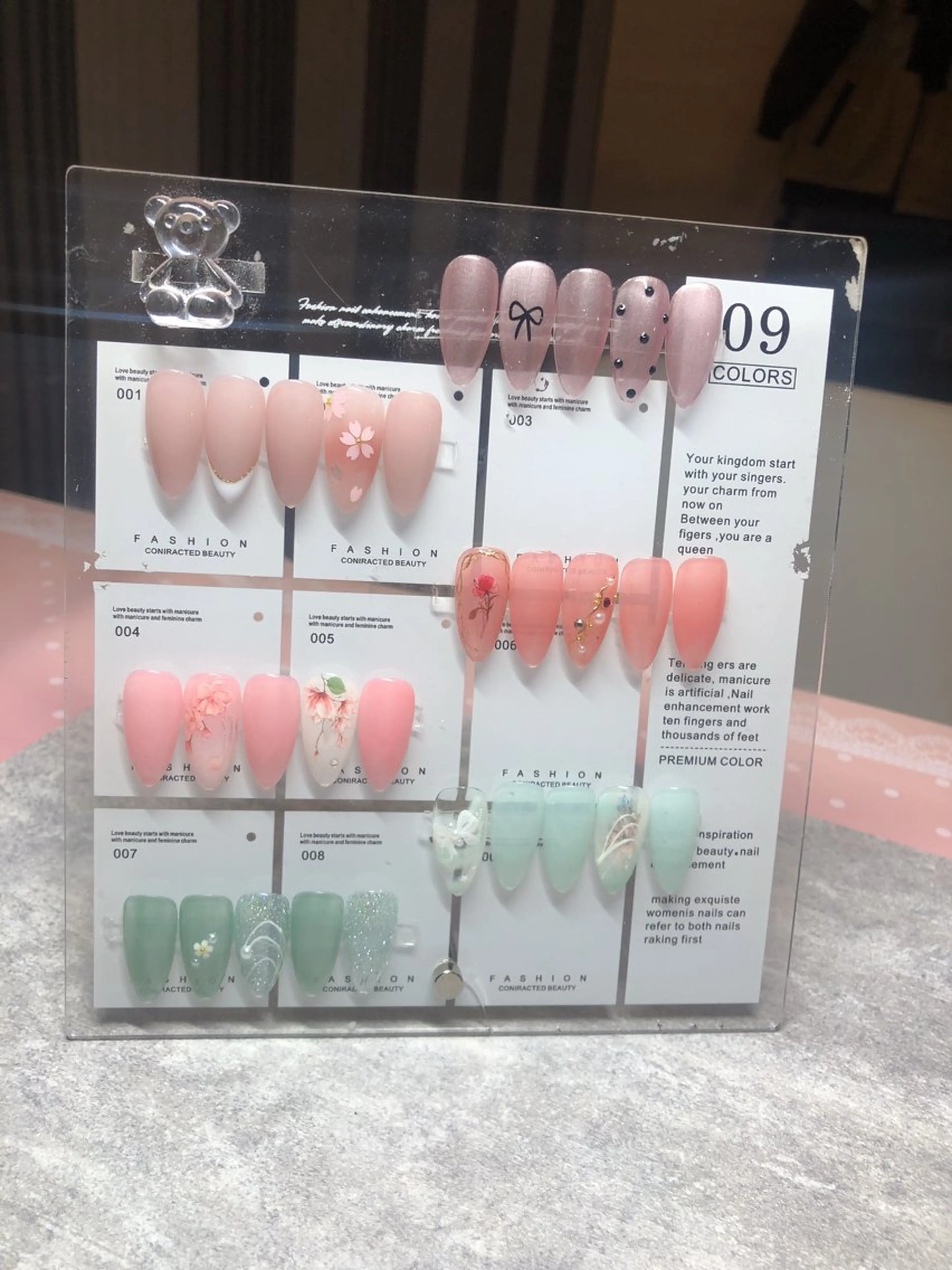 ネイル 春ネイル ベラッコ所属・ネイルサロン ベラッコのネイルデザイン