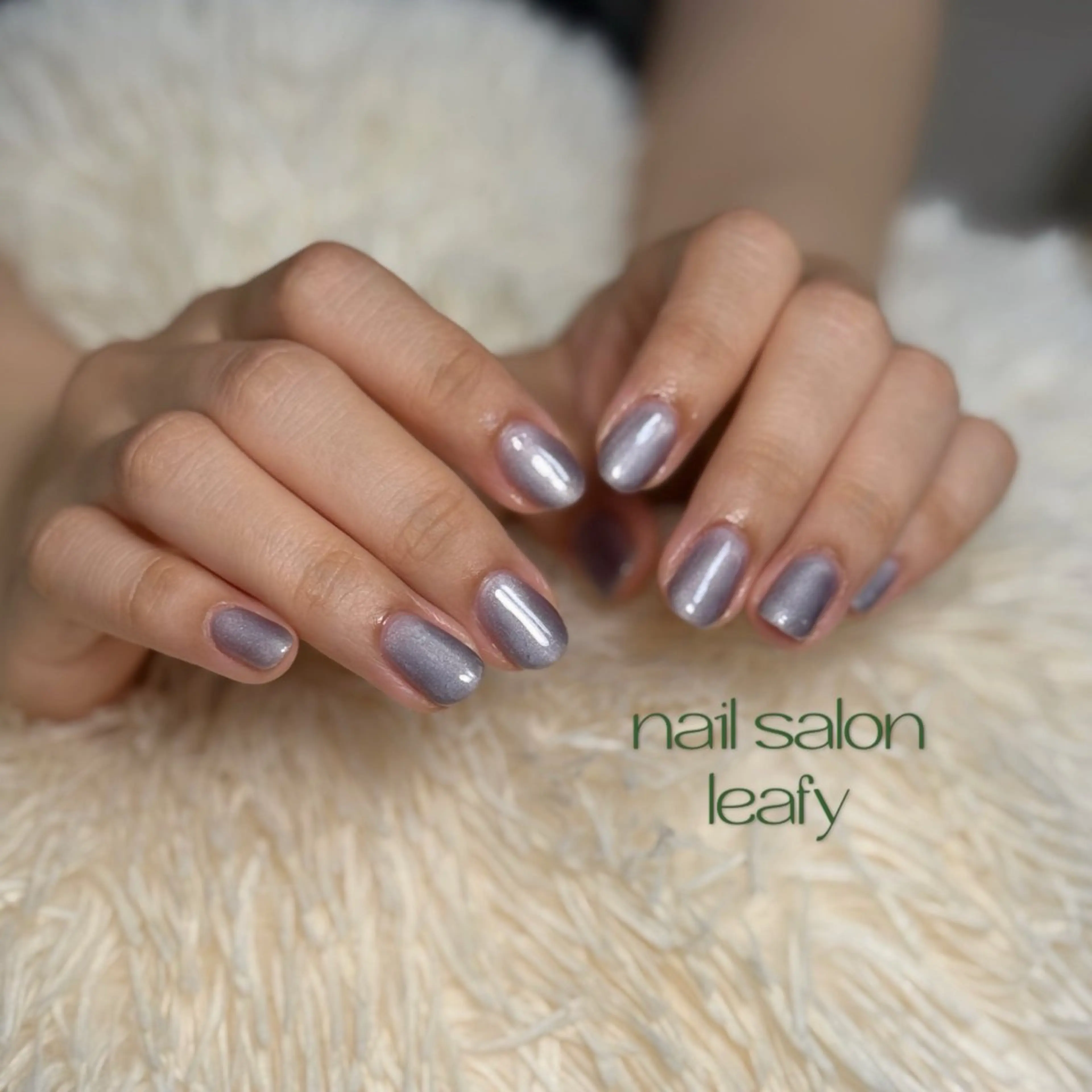 ネイル マグネットネイル ワンカラーネイル ネイルサロン leafyのネイルデザイン