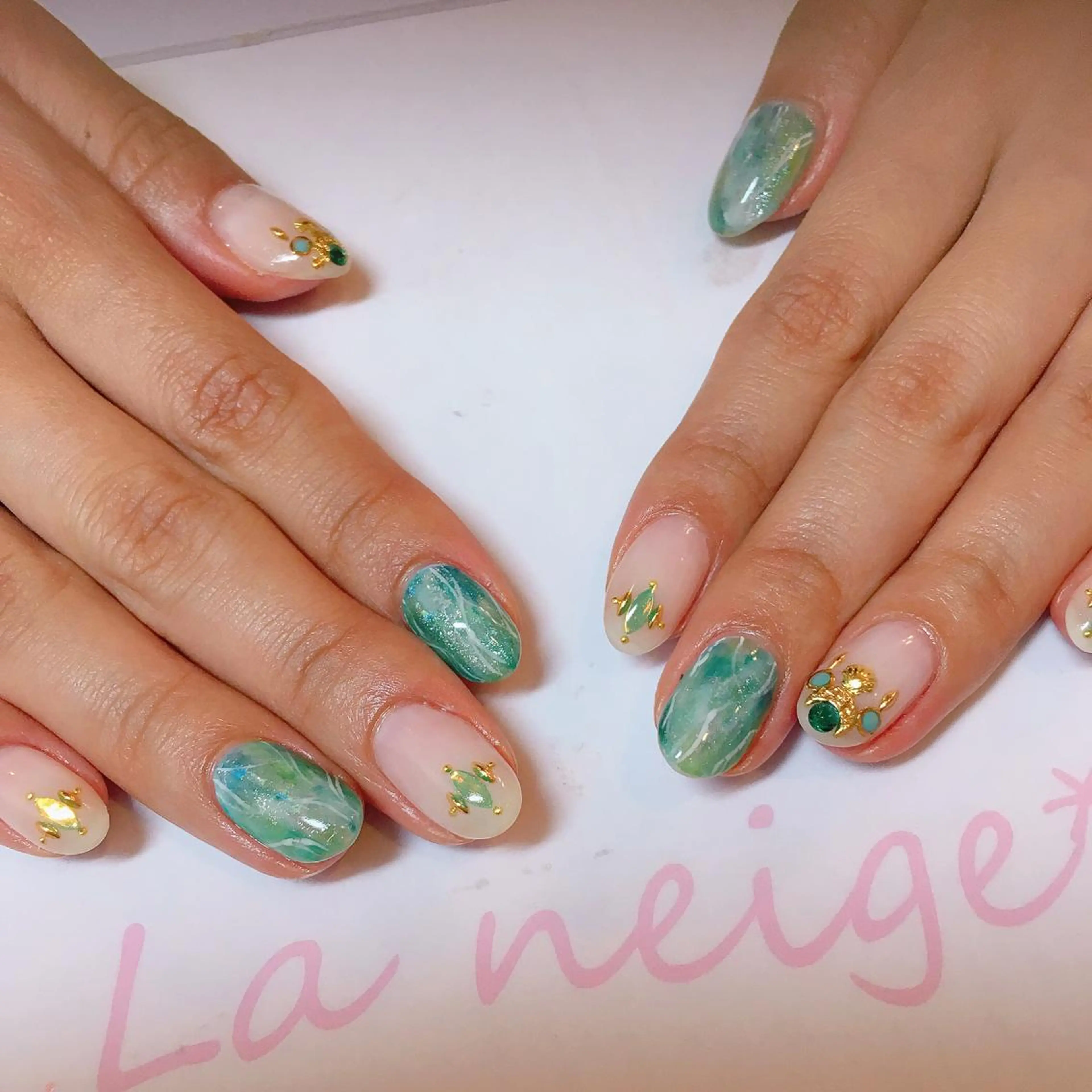 ネイル La neige* yuki 🐩🌙のネイルデザイン