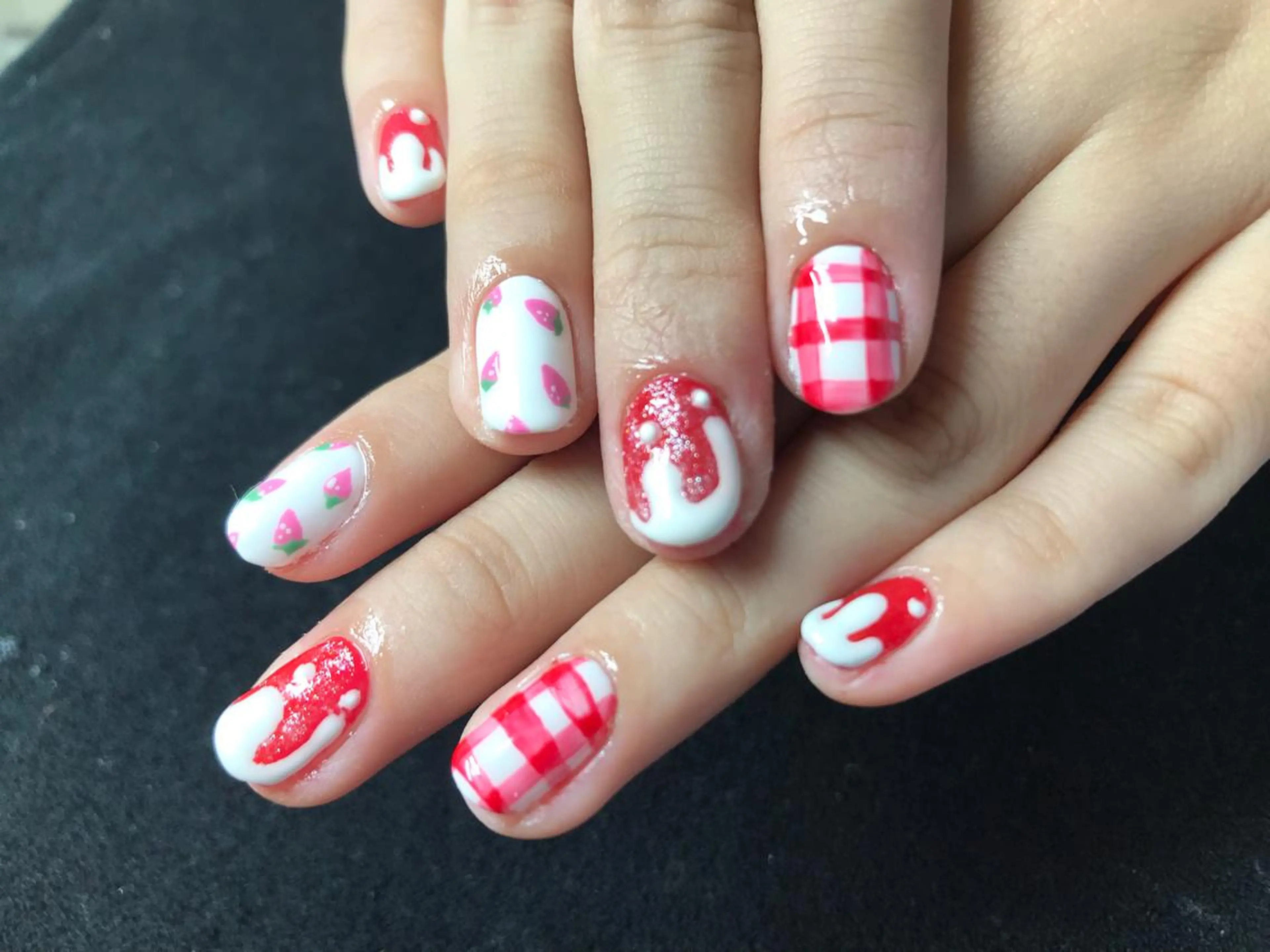 ネイル ハンドネイル Mana‪ ‪·͜· ❤︎‬のネイルデザイン