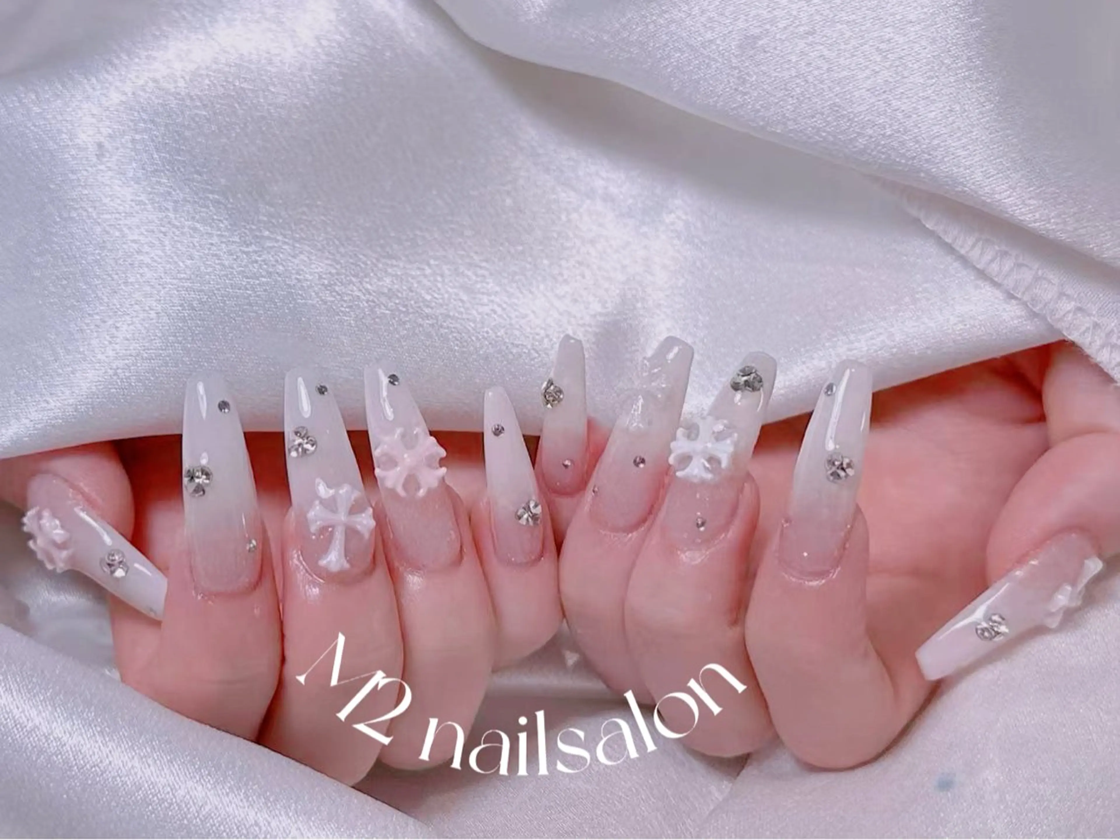 ネイル 長さだし専門店 M2　rikaのネイルデザイン