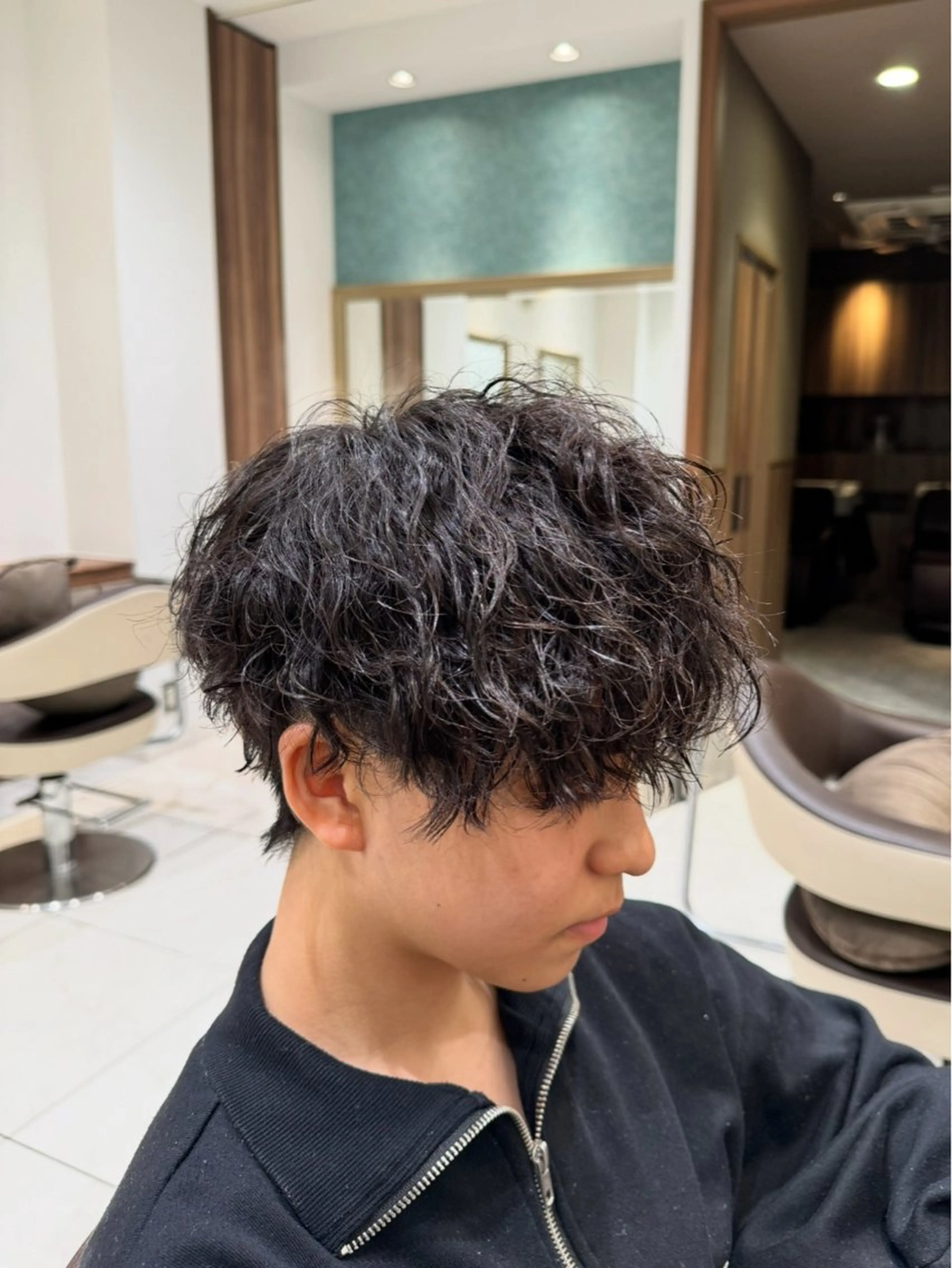 パーマ メンズ メンズパーマ/髪質改 善/ダメージケアのヘアスタイル