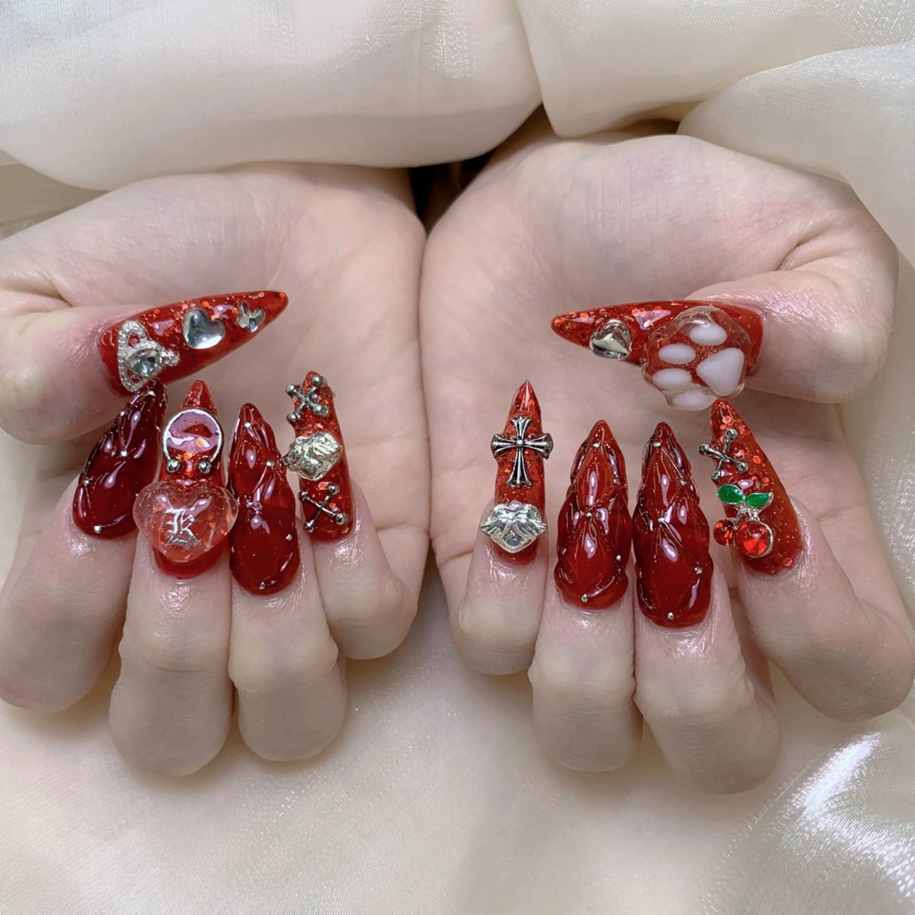 ネイル オーロラネイル フレンチネイル ハート キラキラネイル 韓国ネイル ハンドネイル Melody  3D/スカルプ専門店のネイルデザイン