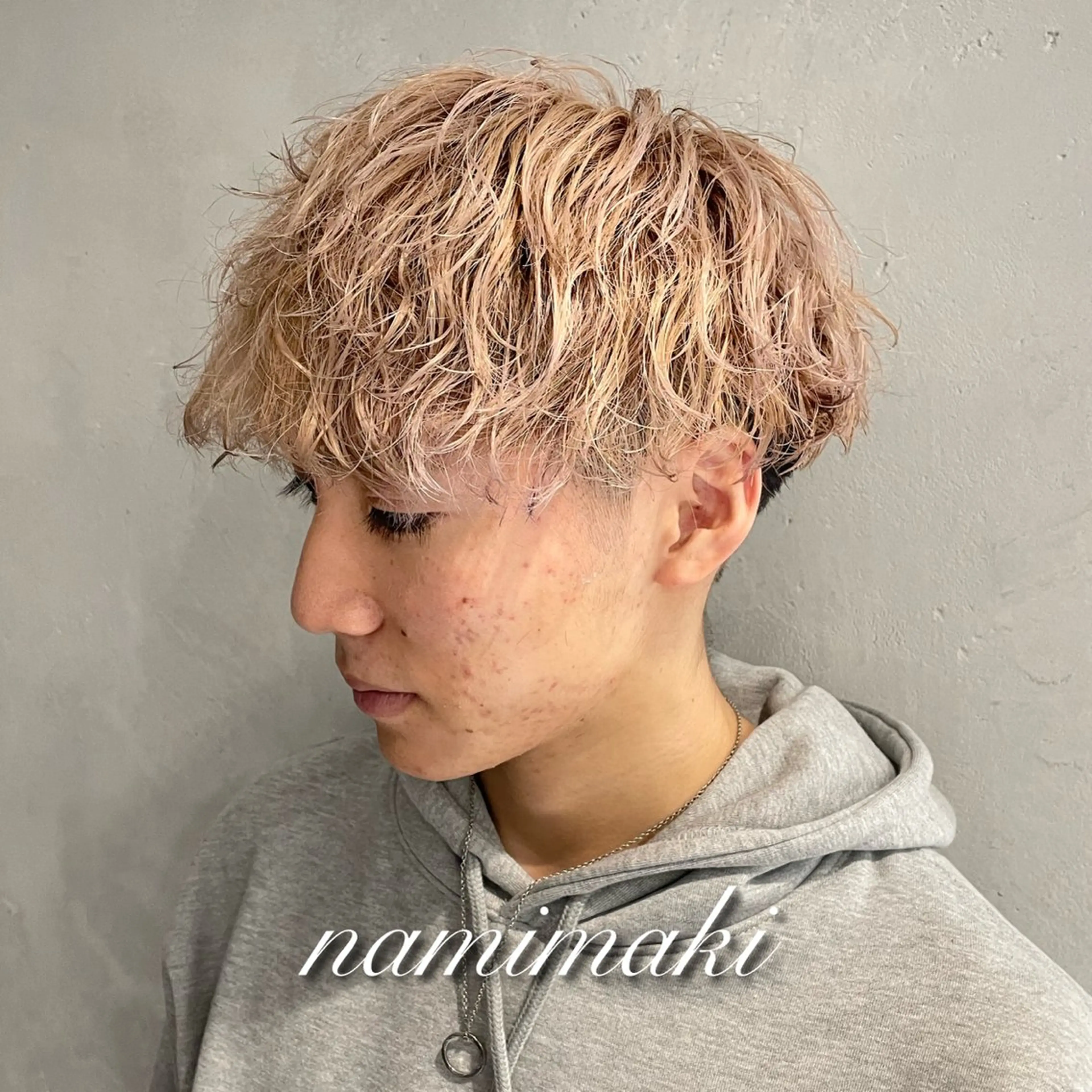 カラー パーマ メンズ カット ヘアカラー パーマ 横浜メンズパーマ🔥 大野賢人のヘアスタイル