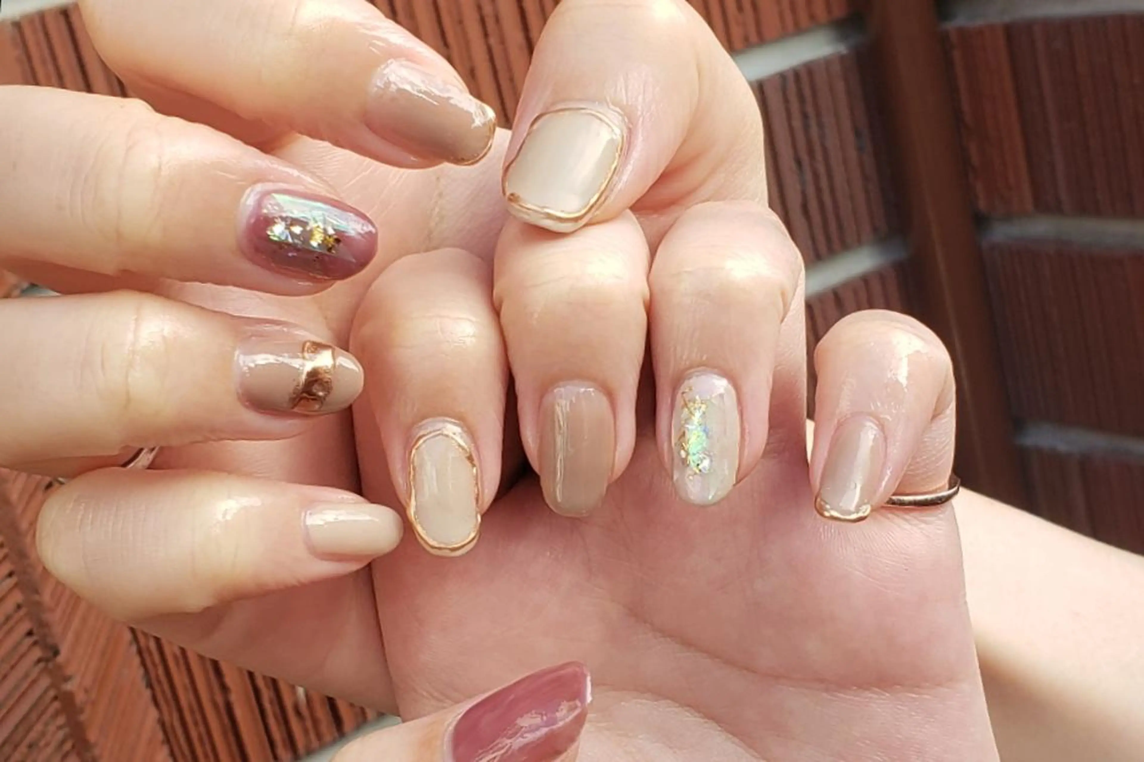 ネイル ミラーネイル 櫛の屋浜口店 sumireのネイルデザイン