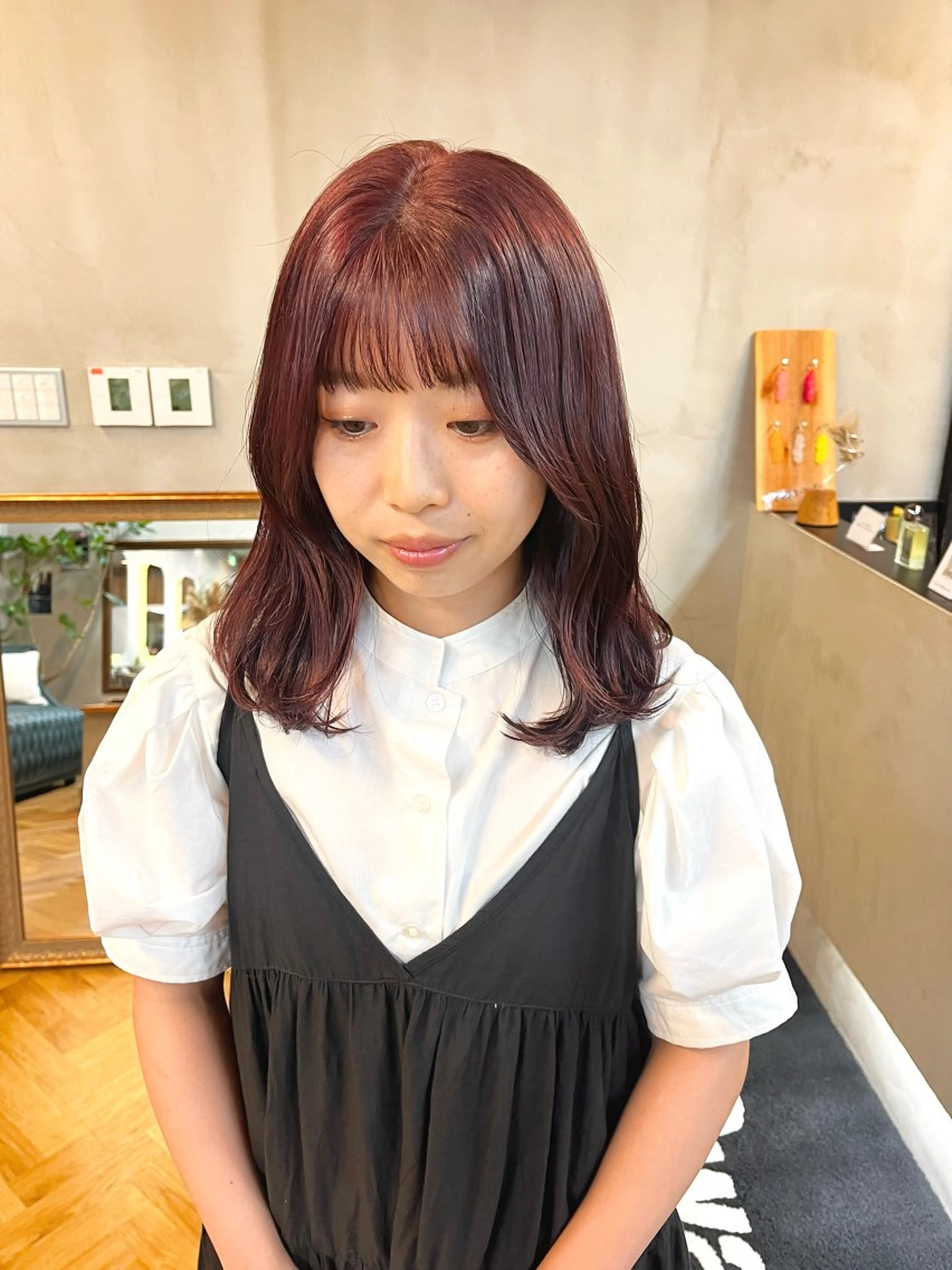 ミディアム カラー ヘアアレンジ ブリーチ ダブルカラー ブリーチなしカラー カット ヘアカラー トリートメント ena/ブリーチなし 透明感・レイヤー🎀のヘアスタイル