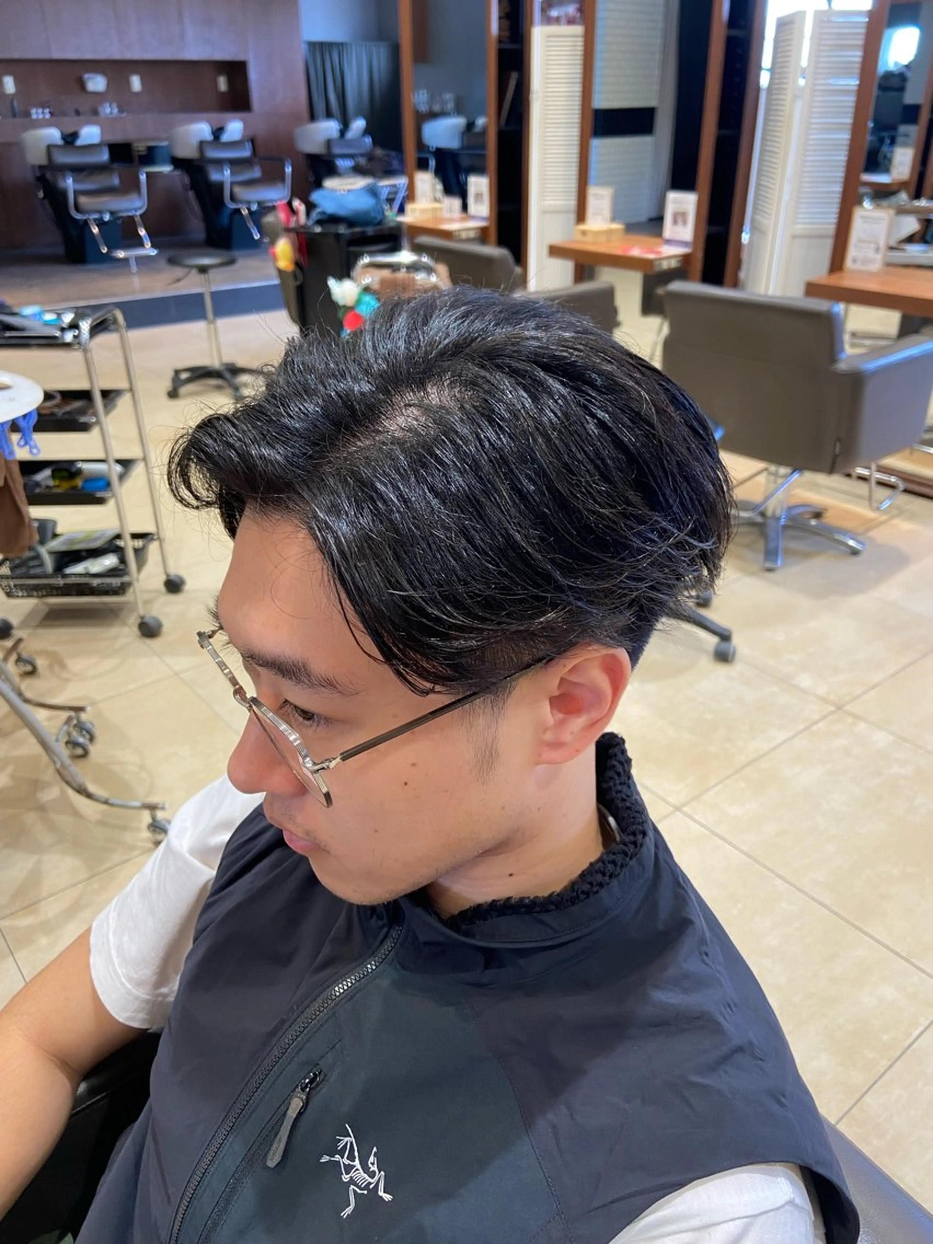 ショート メンズ 刈り上げ Lee 天王寺 響のヘアスタイル