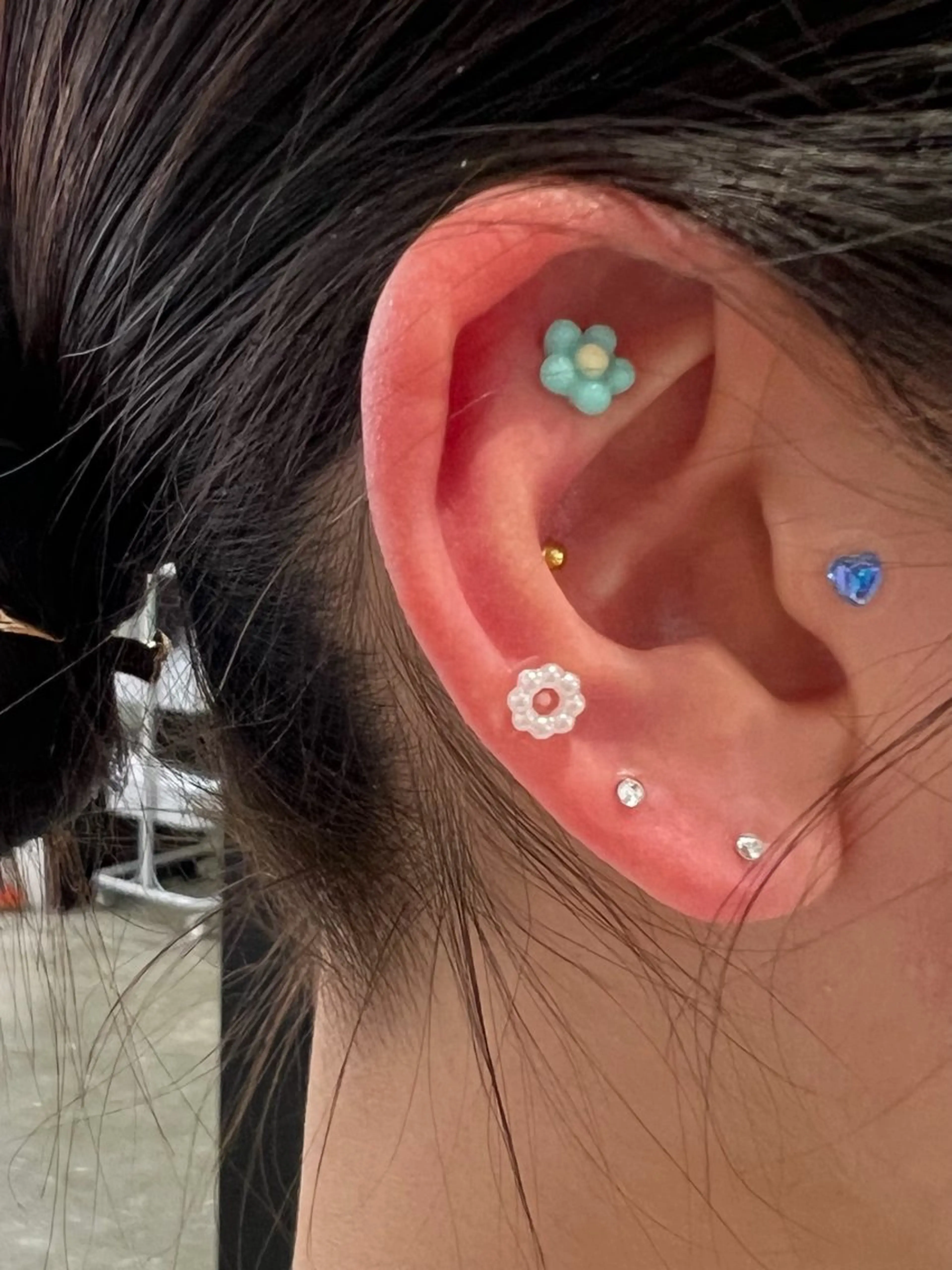 【ミニモ限定】カット＋カラー＋うる艶トリートメント＋耳ツボジュエリー付👂🏻💎の写真