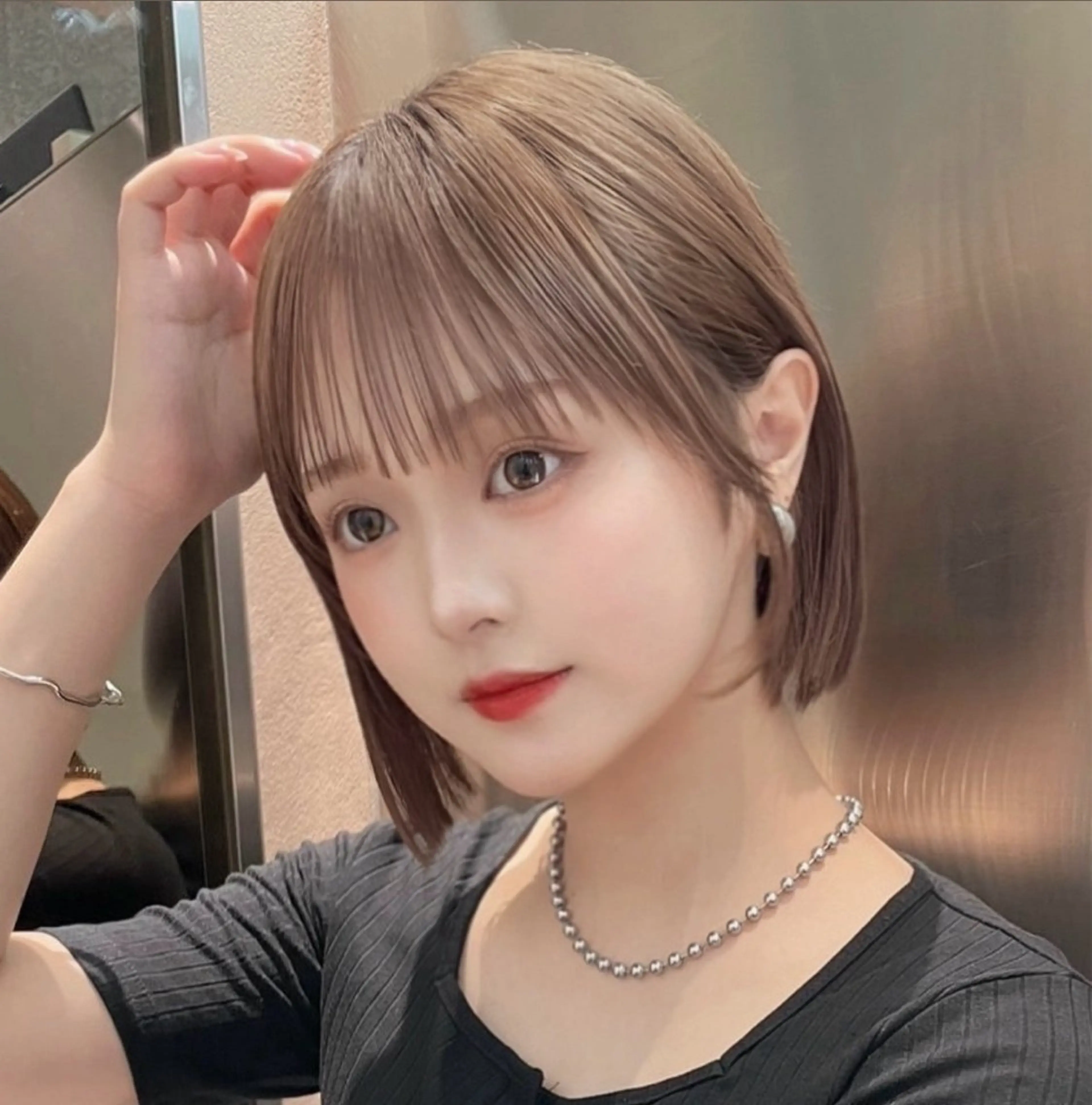 ショート カラー 切りっぱなしボブ ブリーチ ブリーチなしカラー ボブ 顔周りカット ♥️似合わせボブ/ 縮毛矯正/大和田拓夢のヘアスタイル