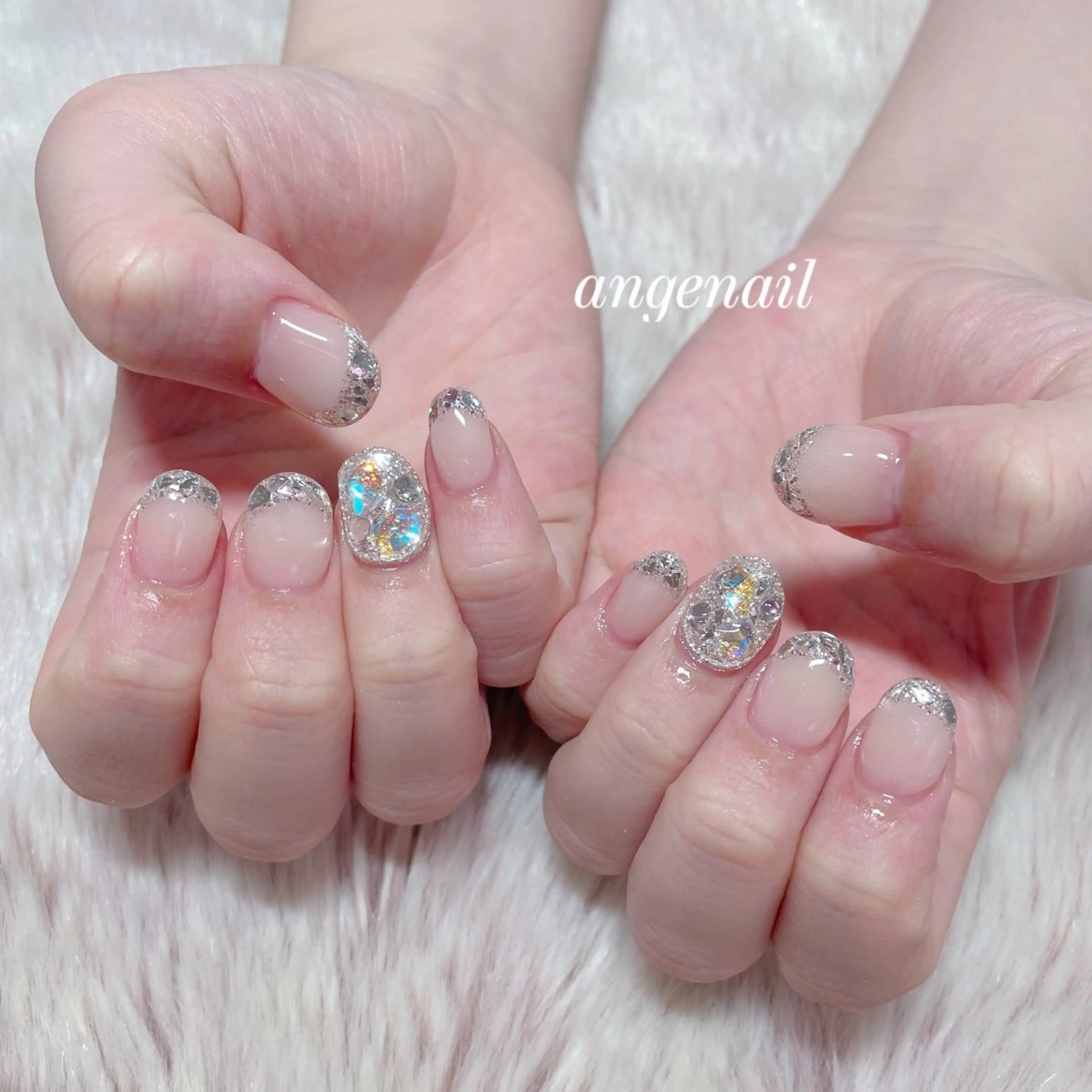 ネイル ハンドネイル オーナーネイリスト MAKIのネイルデザイン