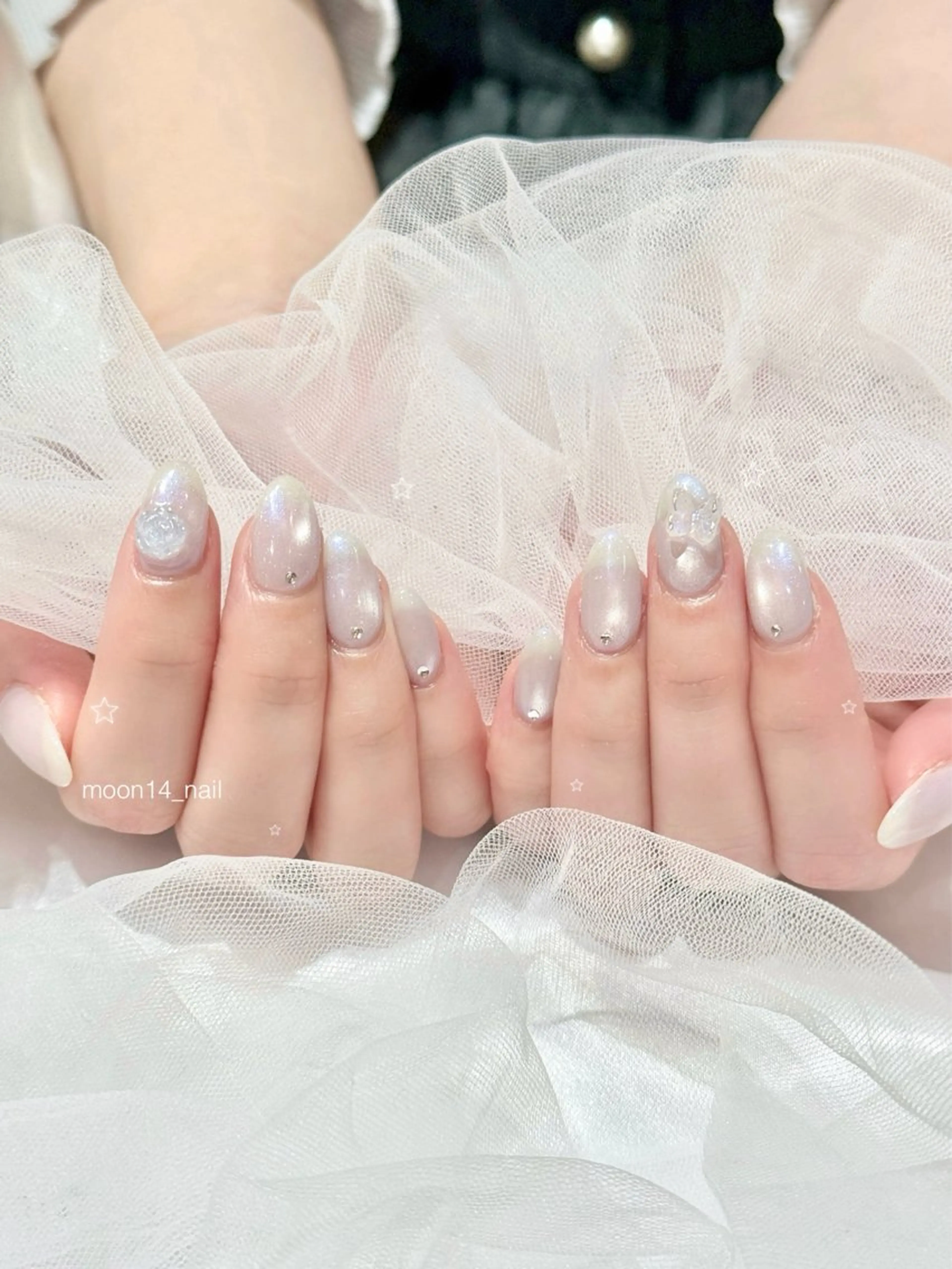 ネイル ジェルネイル 水色 マグネットネイル パラジェル パステルネイル ハンドネイル natsuki 💫のネイルデザイン