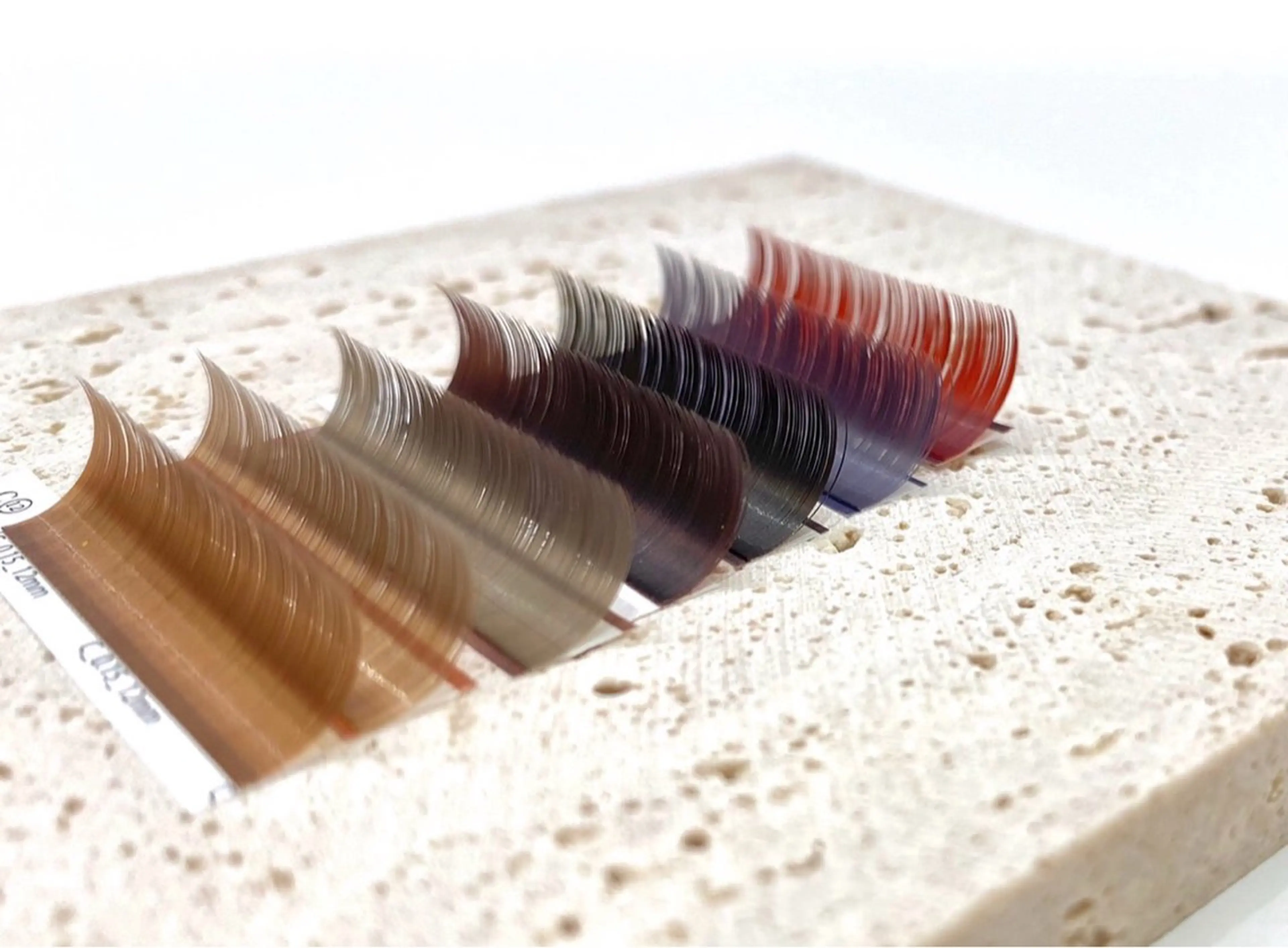 マツエク・マツパ Lowen 野原のマツエク・マツパデザイン