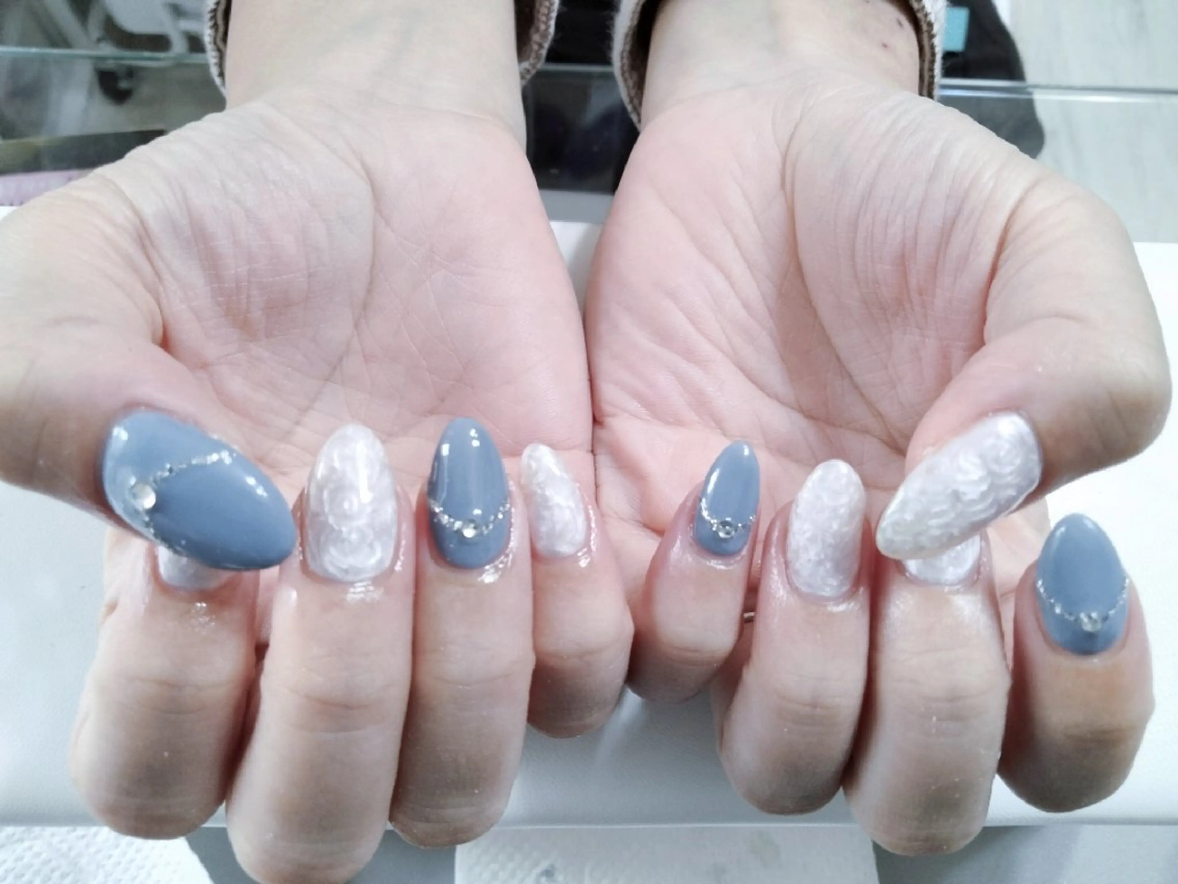 ネイル ジェルネイル パラジェル ハンドネイル ハンドケア Beaubie  nailサロンのネイルデザイン