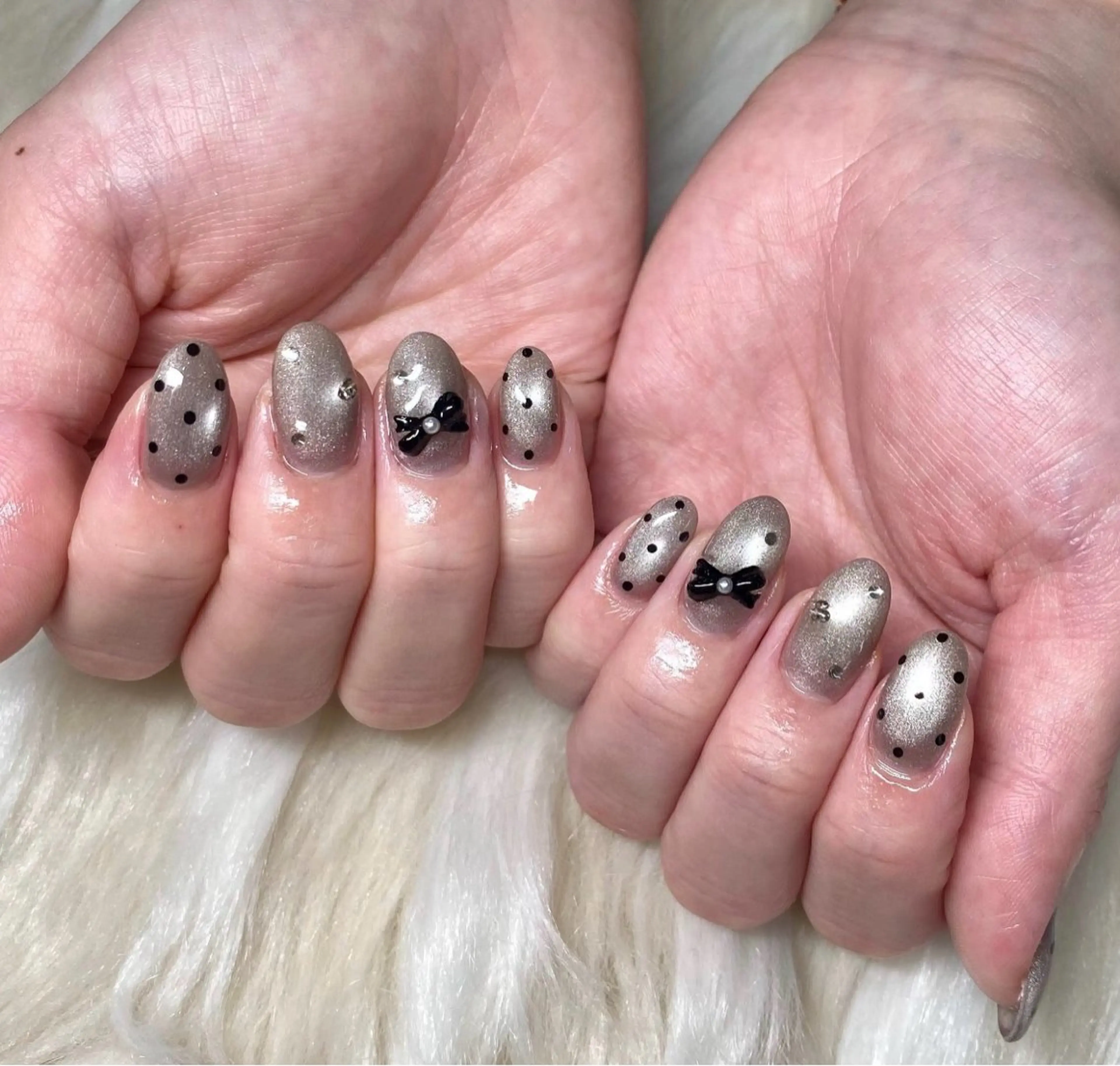 ネイル ドット 長さ出し ジェルネイル グラデーション 韓国ネイル ハンドネイル Nail&eye Belire 新宿のネイルデザイン