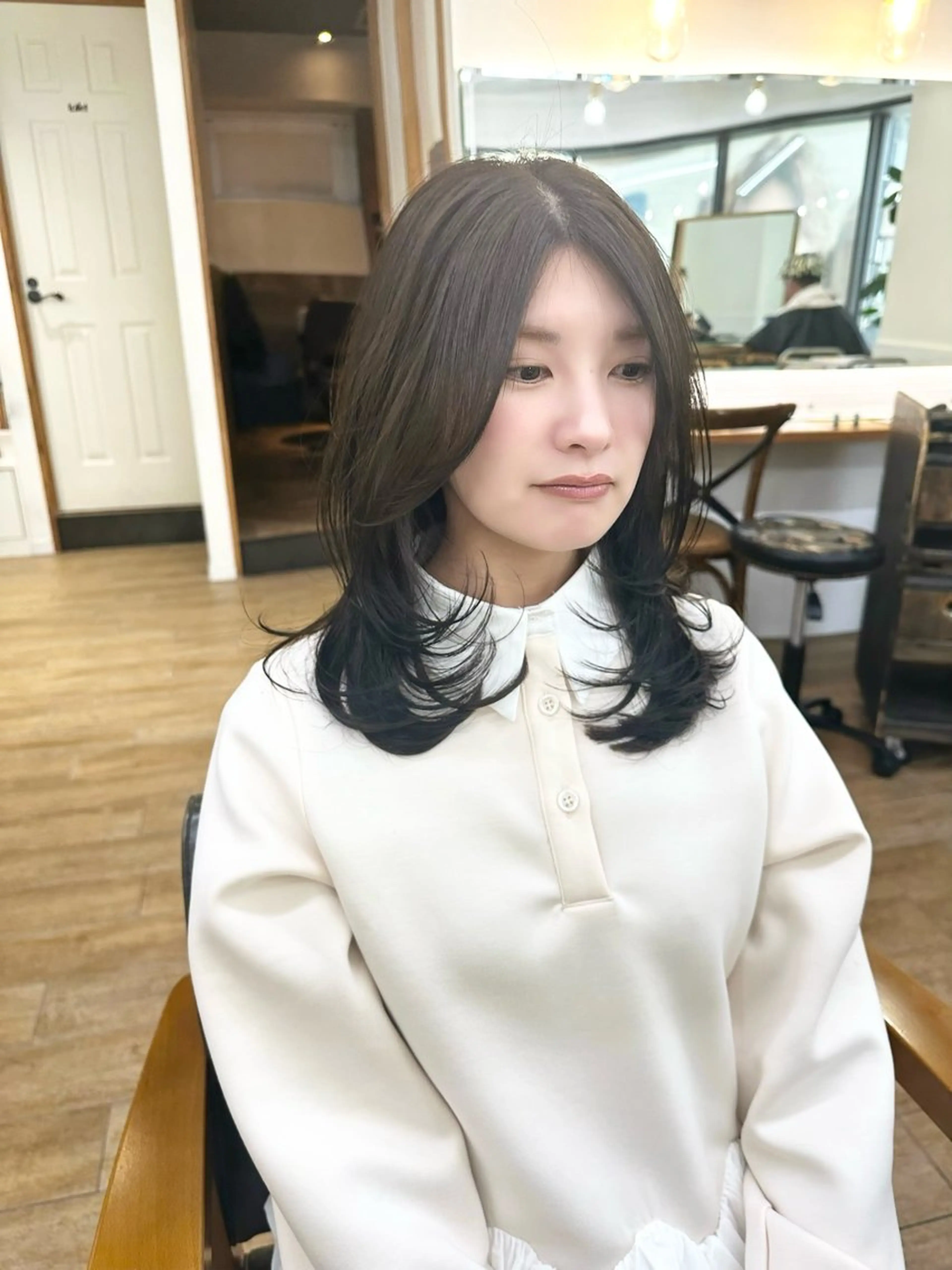セミロング カラー パーマ ヘアアレンジ メンズ キッズ カット ヘアカラー レイヤーカット 🌿透け感カラーのヘアスタイル