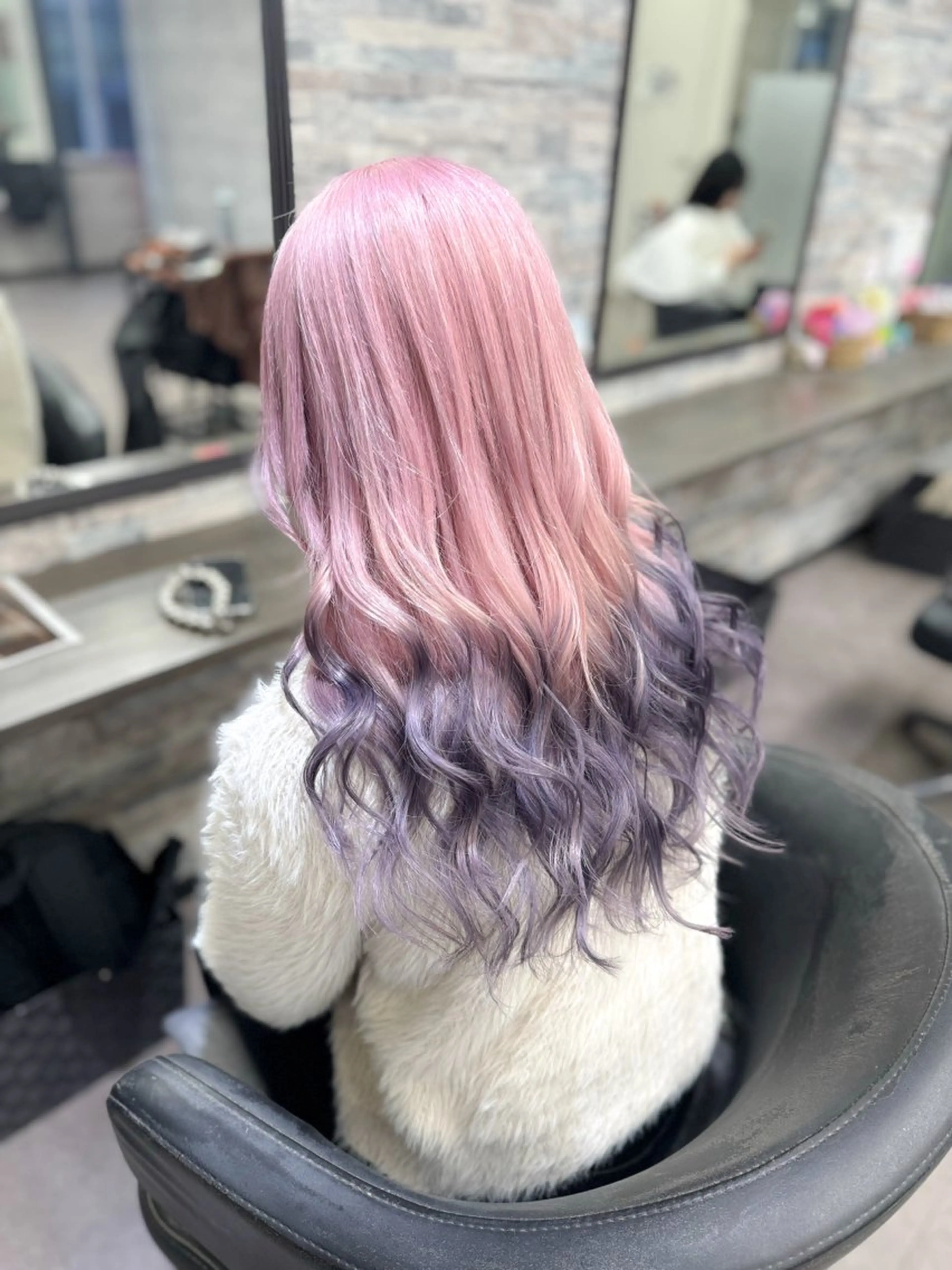 ロング カラー ハイトーンエクステ 🎩カズキ🎩のヘアスタイル